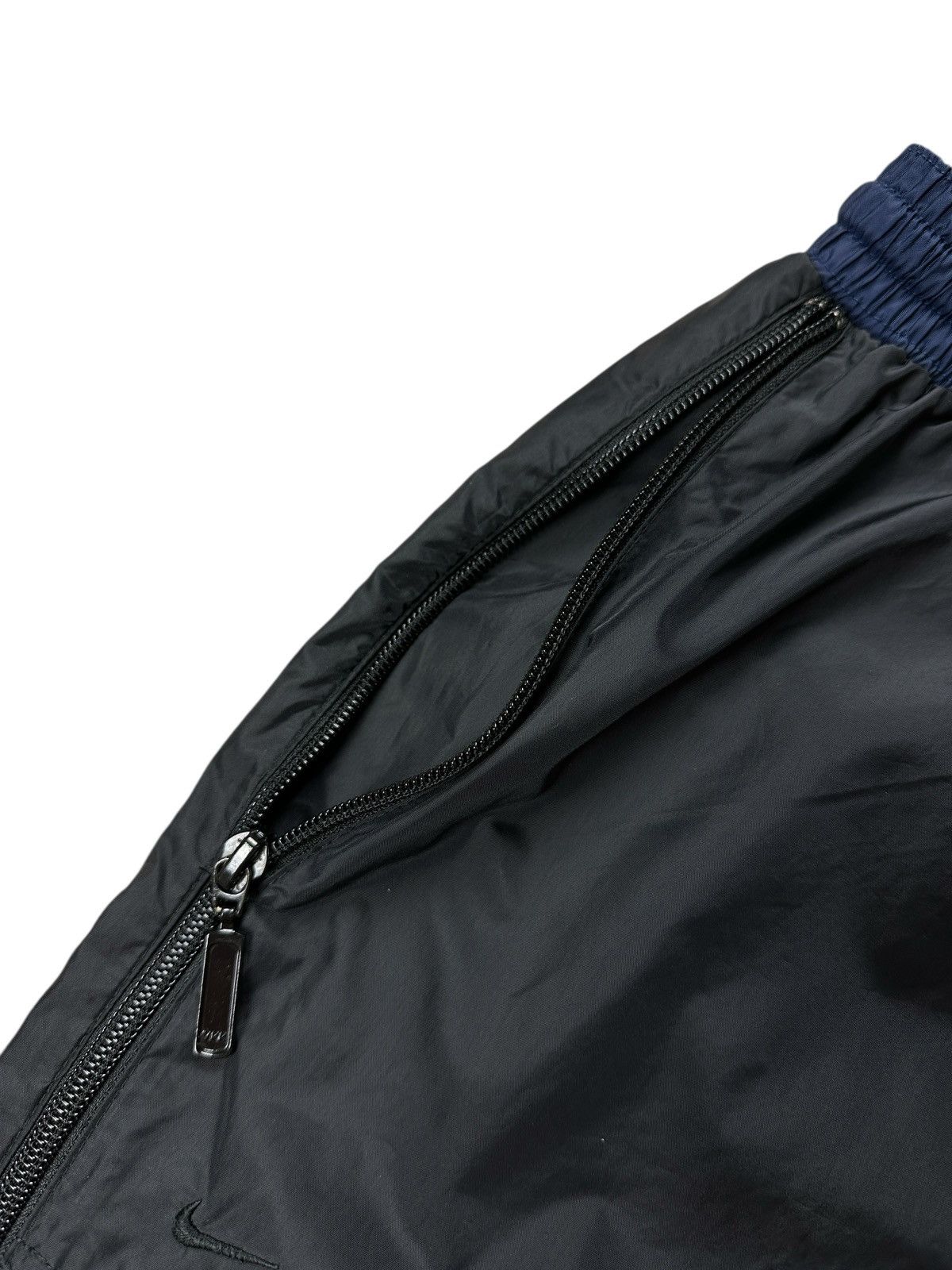 Nike × Vintage Vintage Y2K Nike Big Logo Full Zip Nylon Shorts Size US 32 / EU 48 - 14 Thumbnail