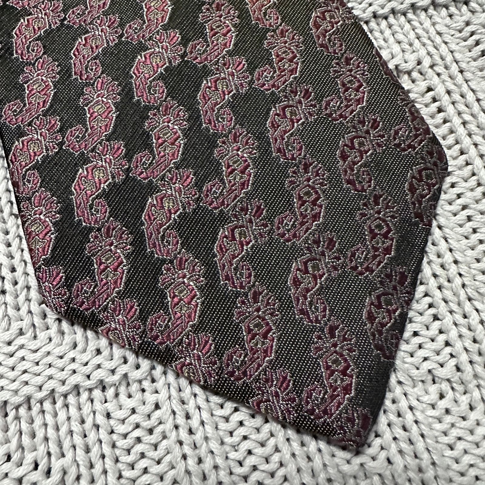 Alexander Julian Alexander Julian olive green paisley silk tie Size ONE SIZE - 2 Thumbnail