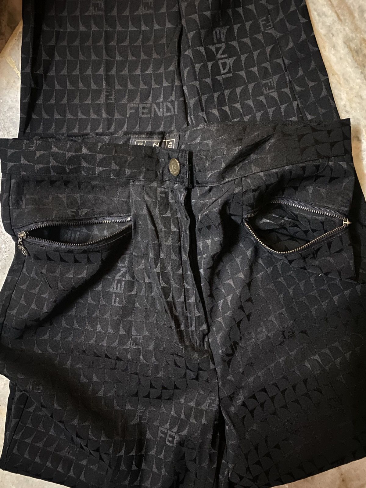 Fendi × Vintage Fendi Fullprint FF Monogram Logo Pants Size 27" / US 4 / IT 40 - 6 Thumbnail