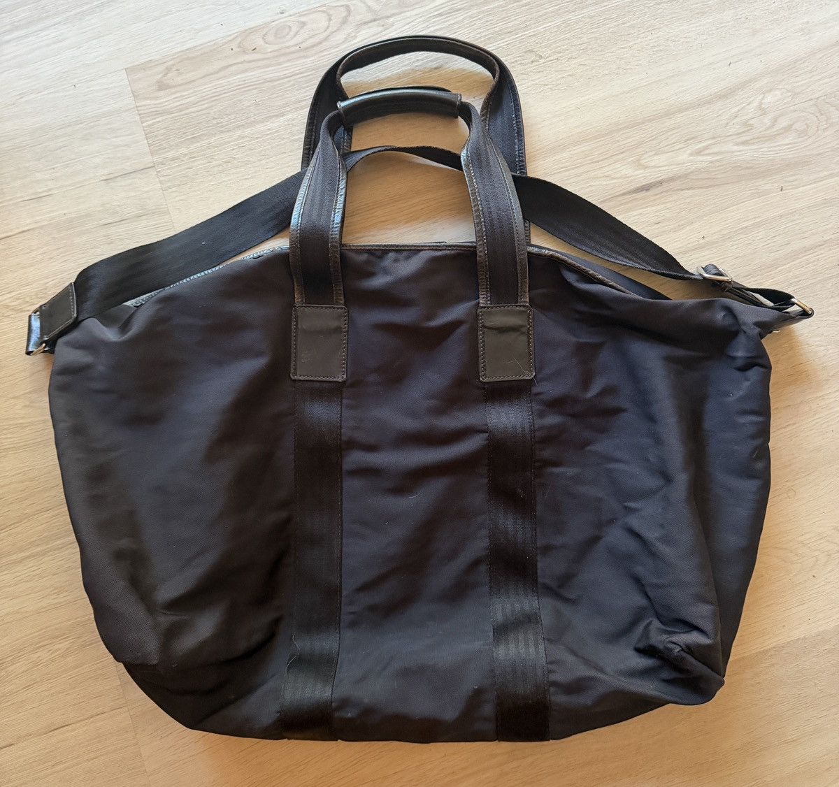 Gucci Gucci Tom Ford Vintage Brown Nylon & Leather Travel Tote Bag Size ONE SIZE - 3 Thumbnail