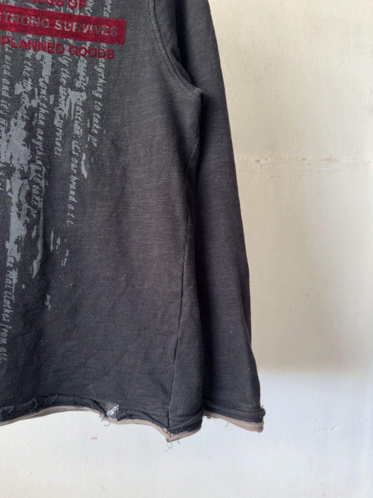 If Six Was Nine 00s in the attic velvet poem cowl neck distressed sweater Size US S / EU 44-46 / 1 - 5 Thumbnail