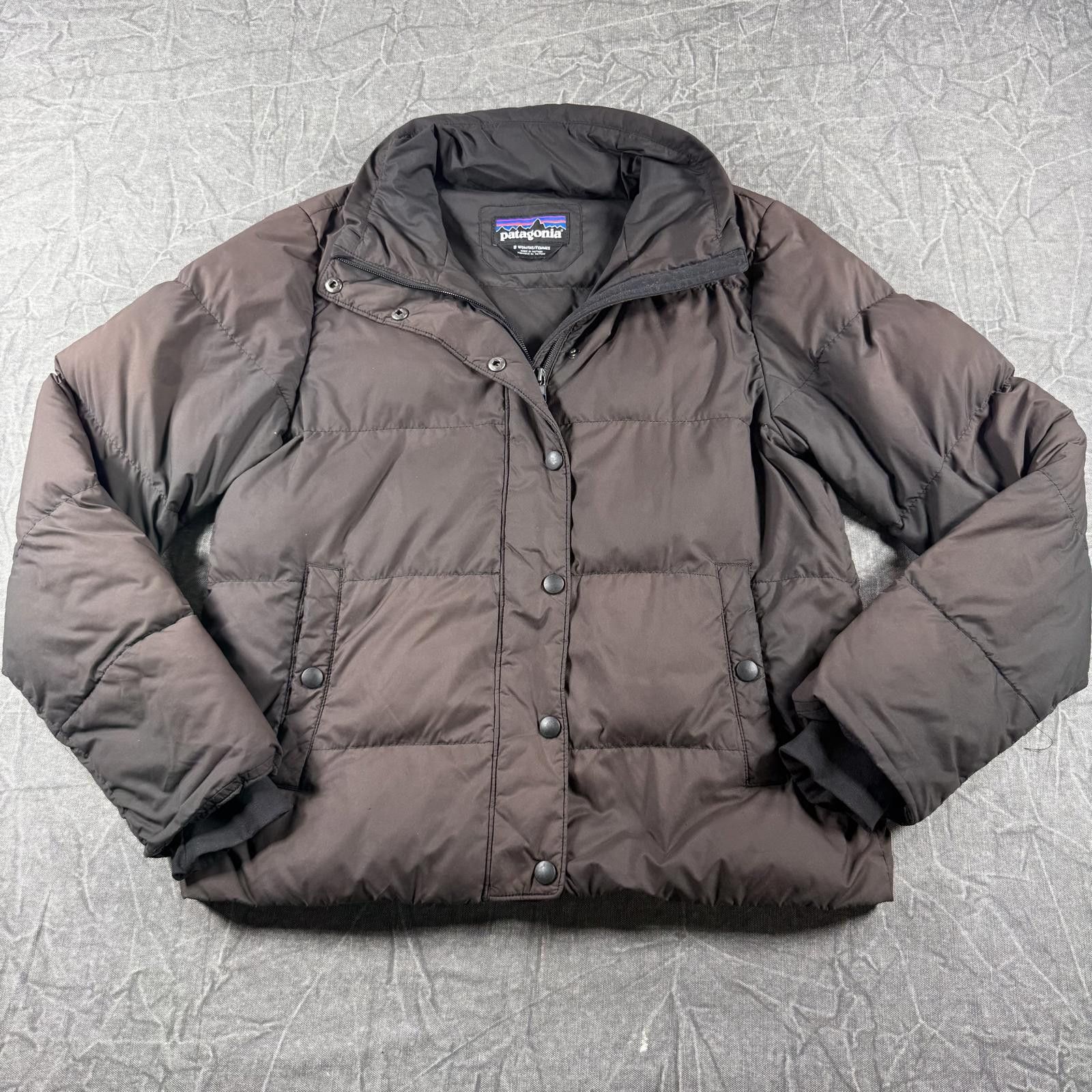 Patagonia Patagonia Jacket Women's S Black Brown Silent Down Worn Wear Size S / US 4 / IT 40 - 2 Thumbnail