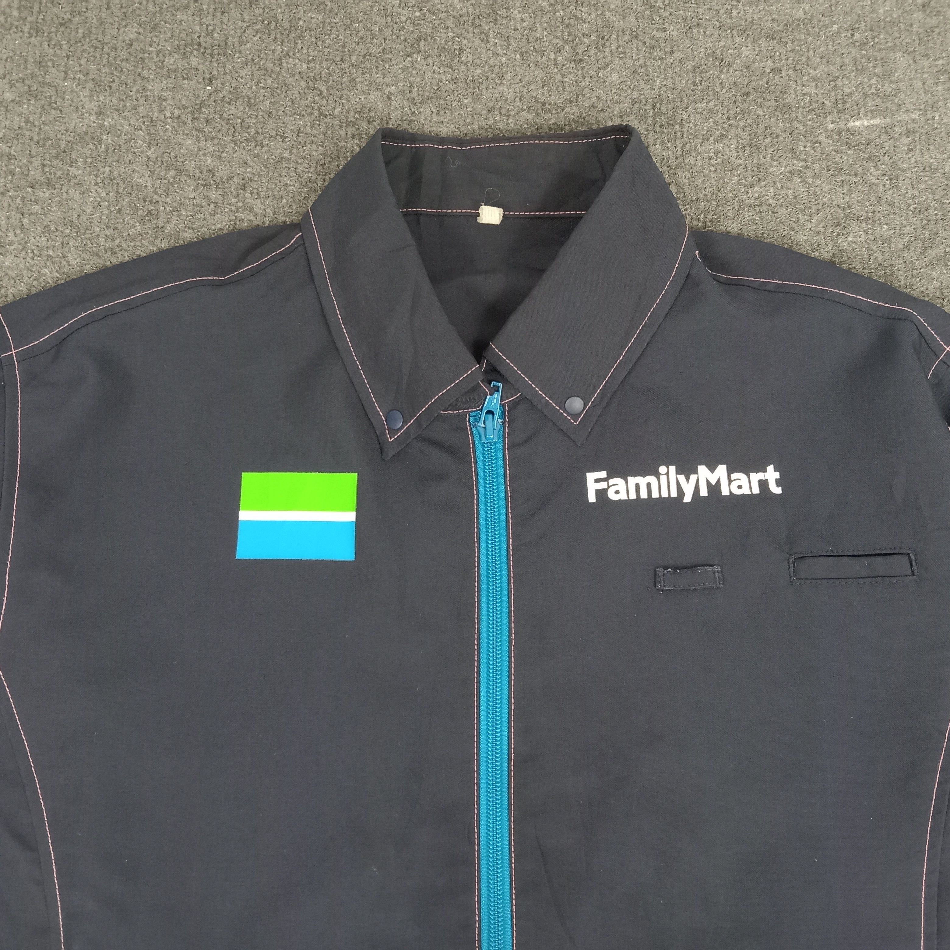 Japanese Brand × Vintage Family Mart Japanese Brand Uniform Jacket Size US L / EU 52-54 / 3 - 2 Thumbnail