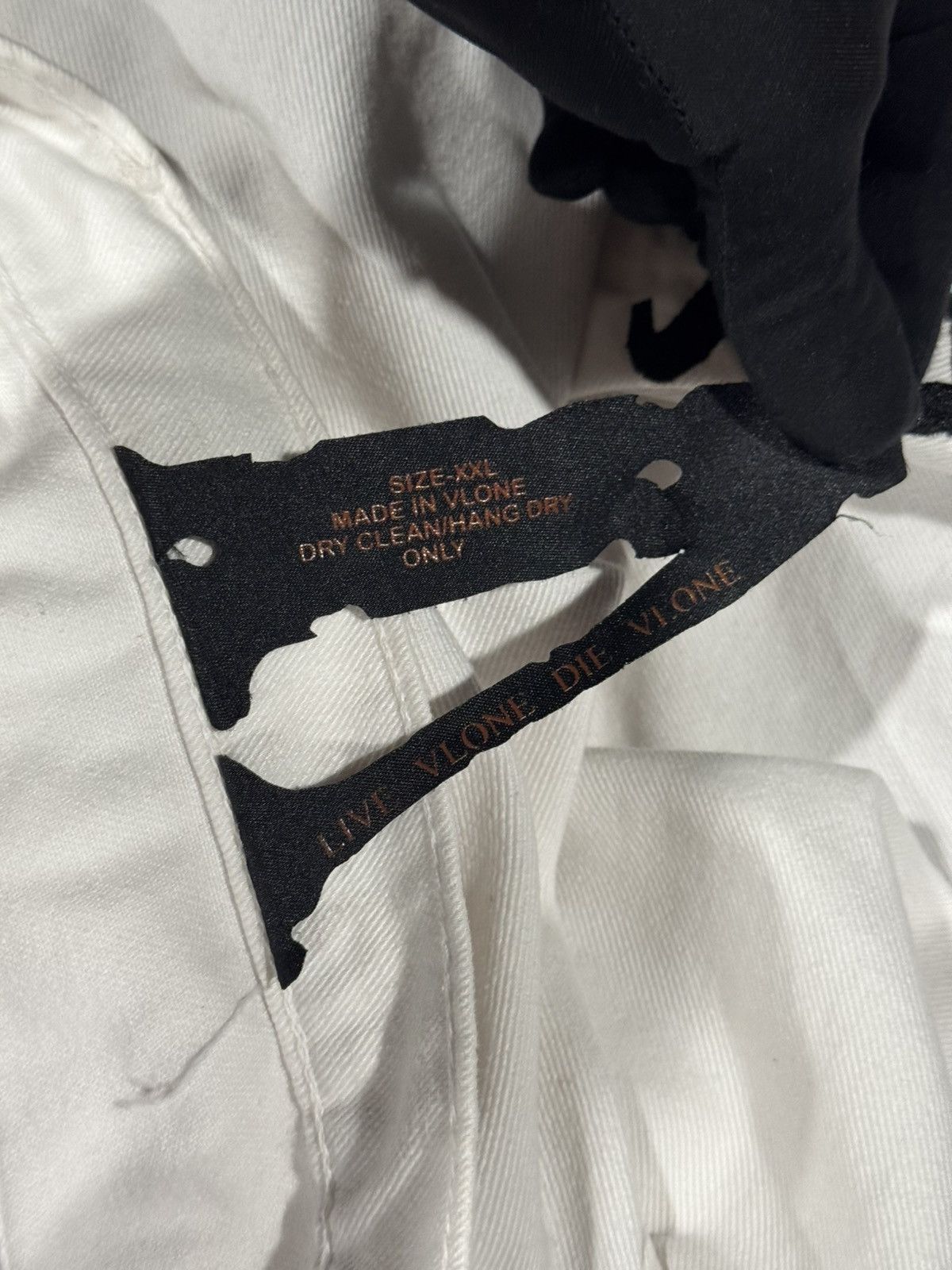 Vlone VLONE Old English Stacked Extended White Denim Jeans XXL Size US 38 / EU 54 - 6 Thumbnail