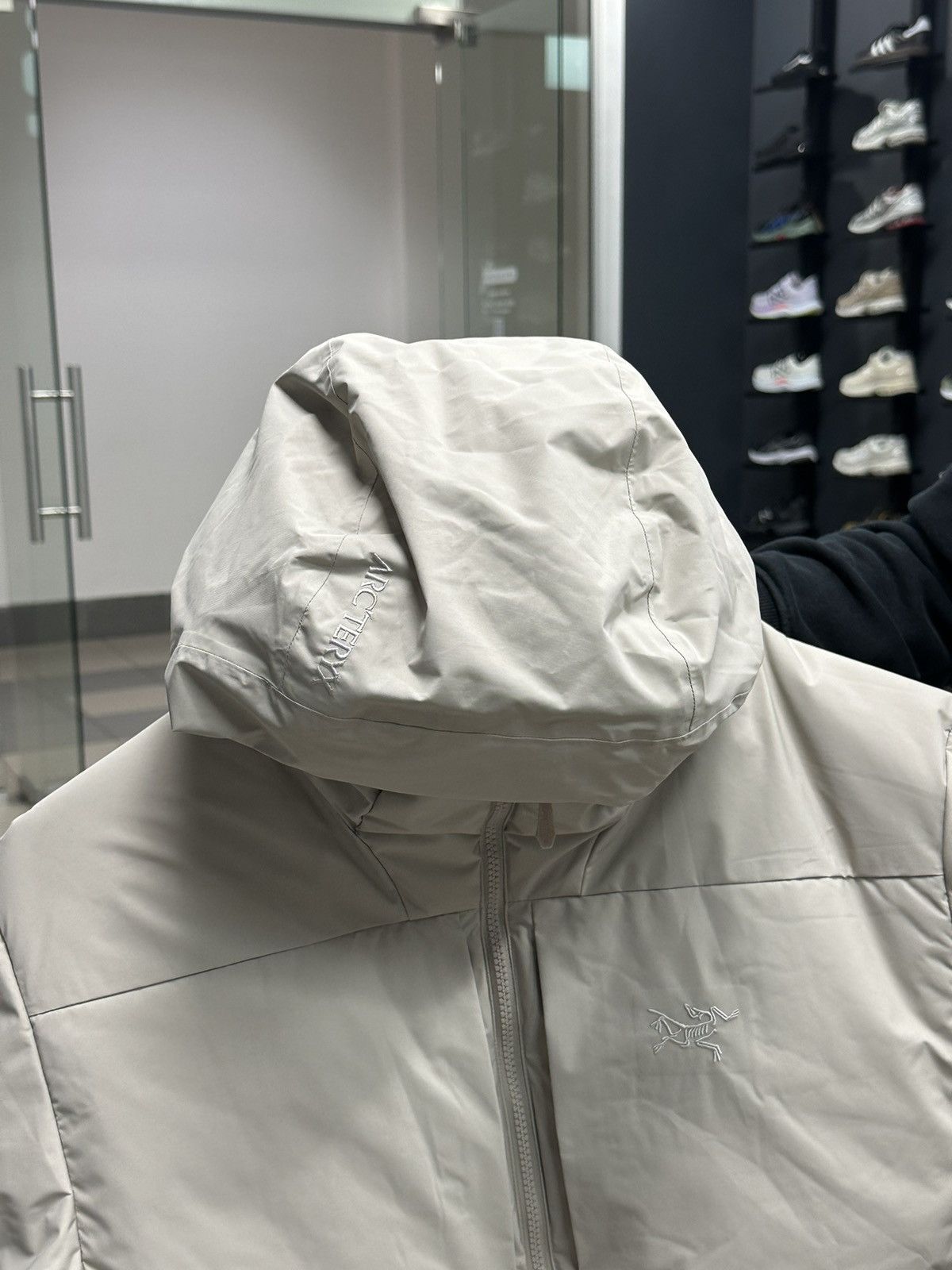 Arc'teryx Arcteryx Thorium SV Hoody Mens Puffer Down Jacket (L) – New Size US L / EU 52-54 / 3 - 2 Thumbnail
