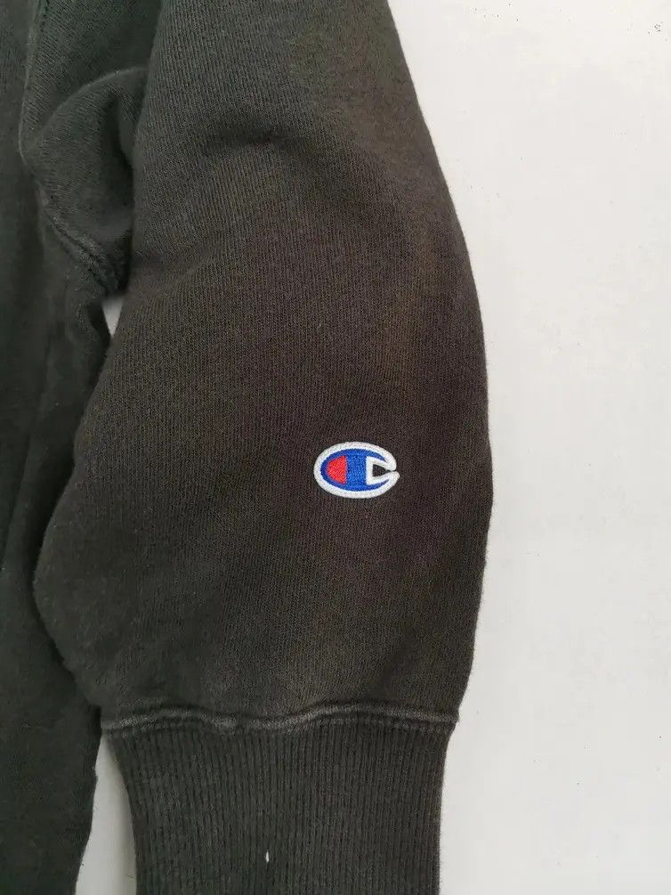 Champion Rare!!! Champion Embroidered Logo Sweatshirt Size US L / EU 52-54 / 3 - 6 Thumbnail