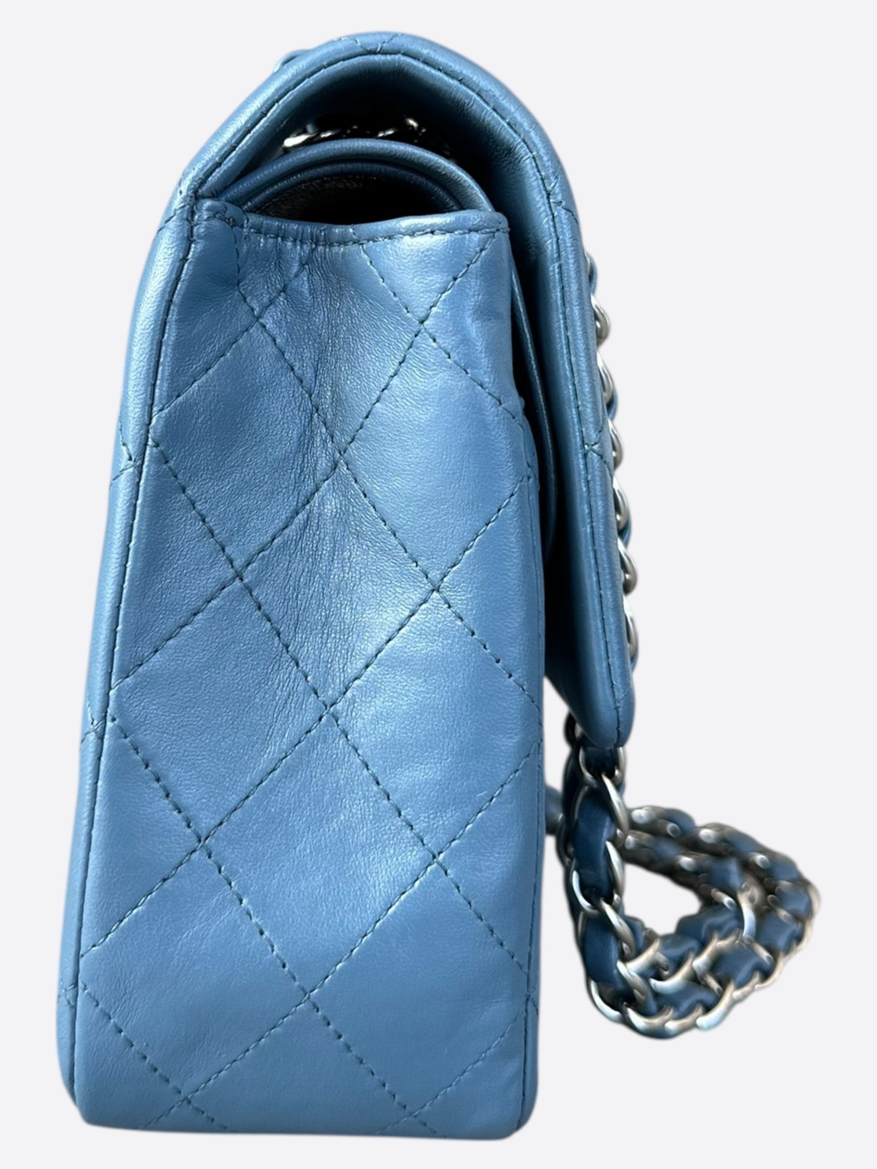 Chanel Chanel Blue Lambskin Quilted Medium Flap Bag Size ONE SIZE - 2 Thumbnail