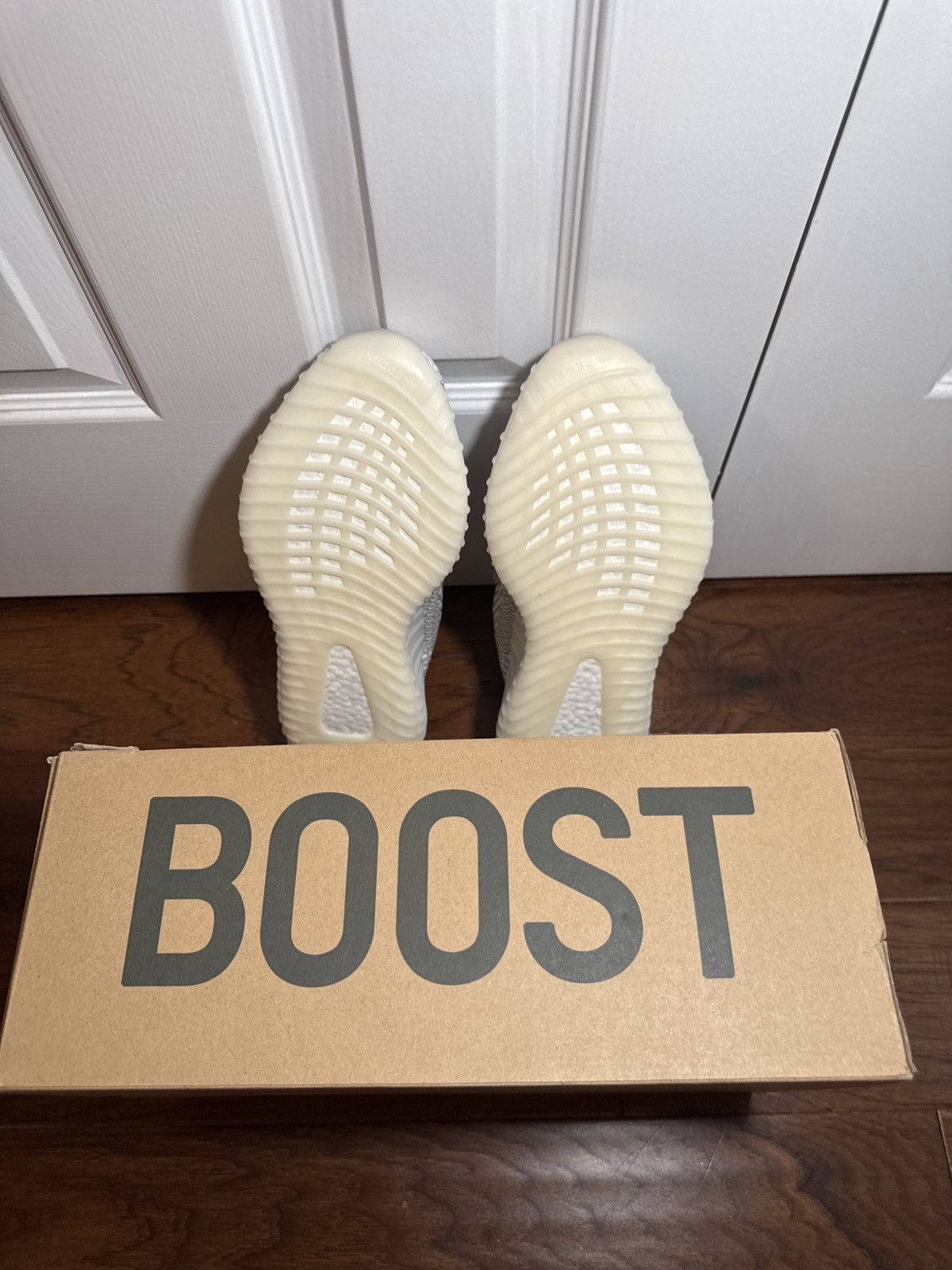 Adidas × Kanye West Yeezy BOOST 350 V2 “Static Size US 12.5 / EU 45-46 - 9 Thumbnail