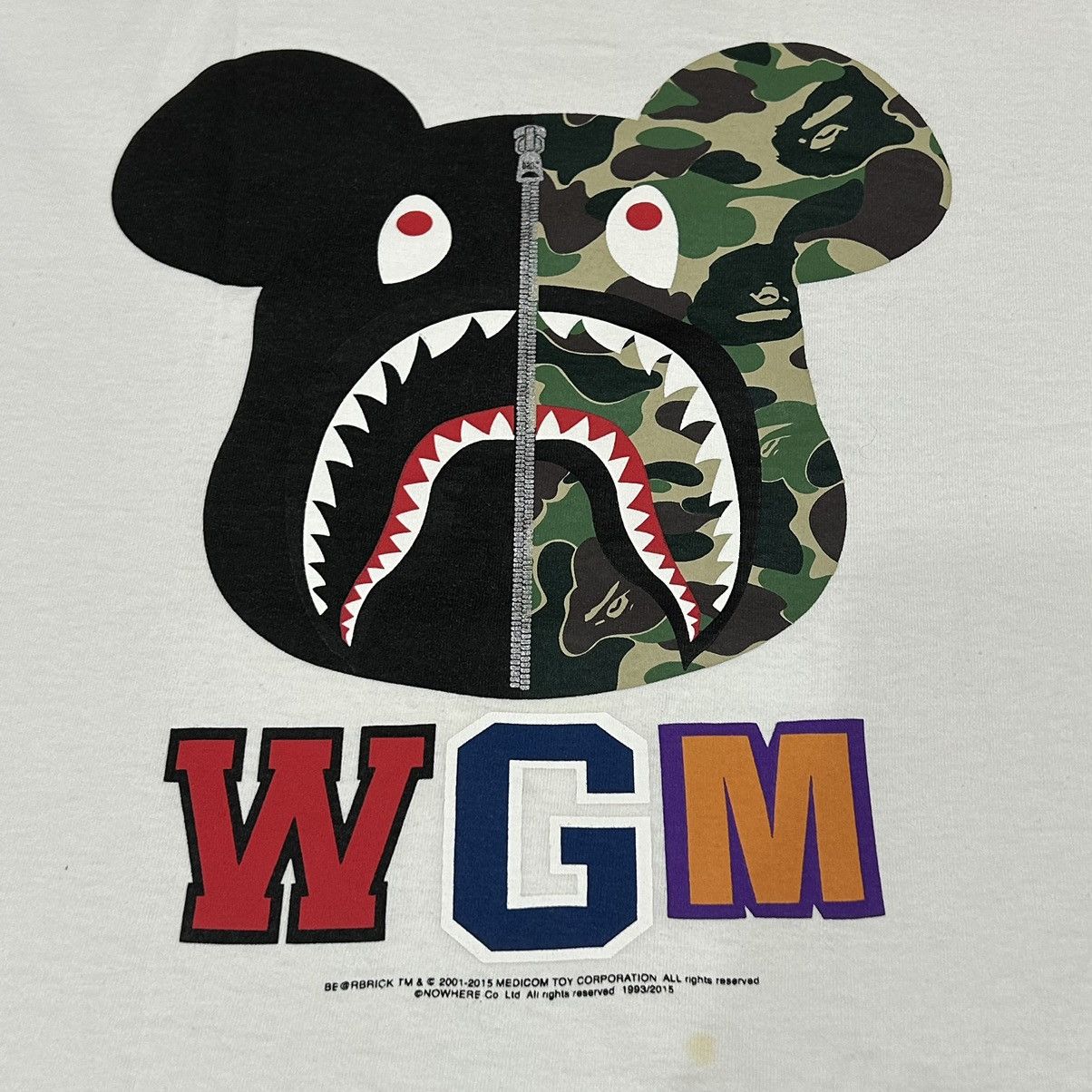 Bape × Medicom Toy Bape X Bearbrick Shark 1st Camo WGM Tee Size US XL / EU 56 / 4 - 2 Thumbnail