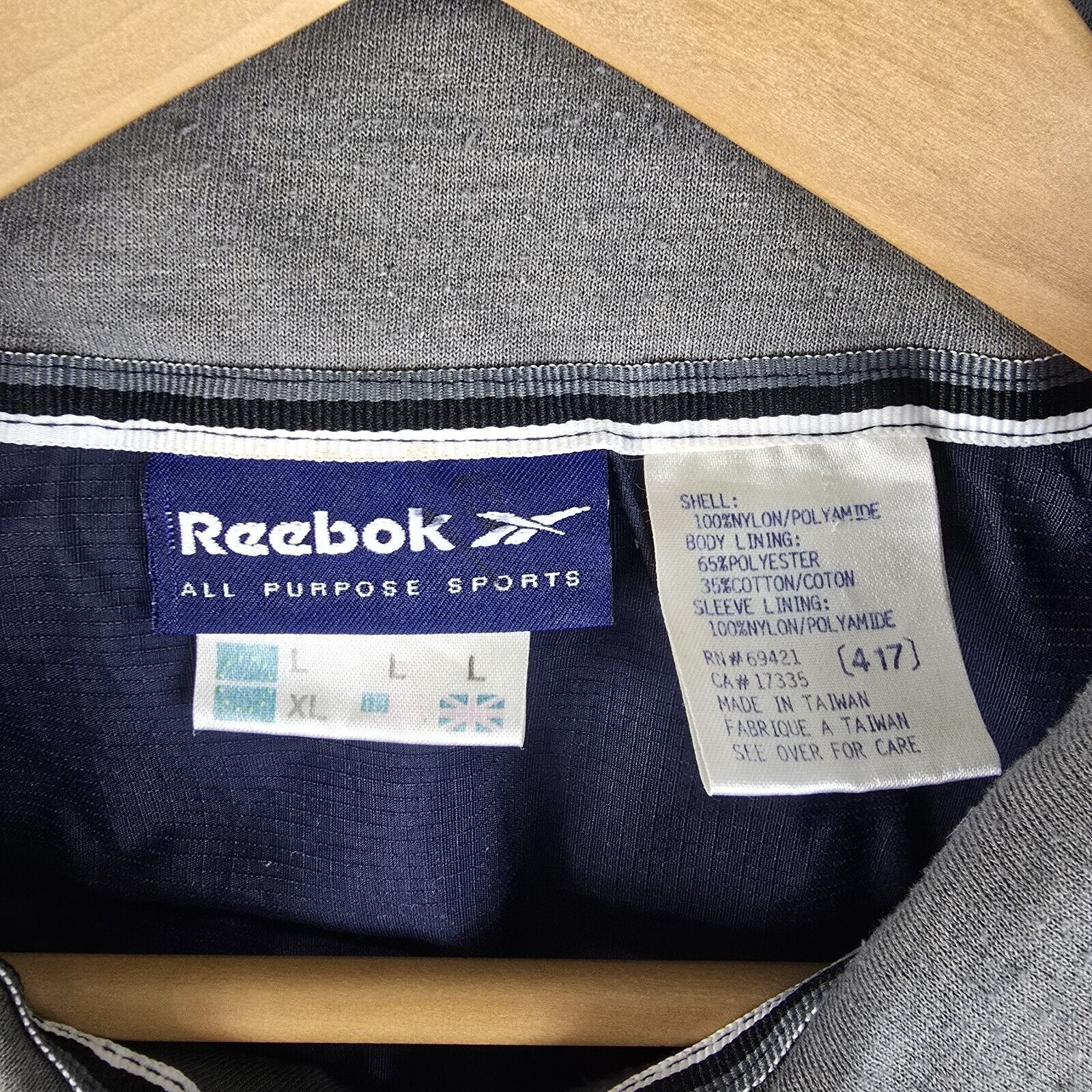 Reebok Vintage Reebok Windbreaker Jacket Full Zip Mens Large Size US L / EU 52-54 / 3 - 7 Thumbnail