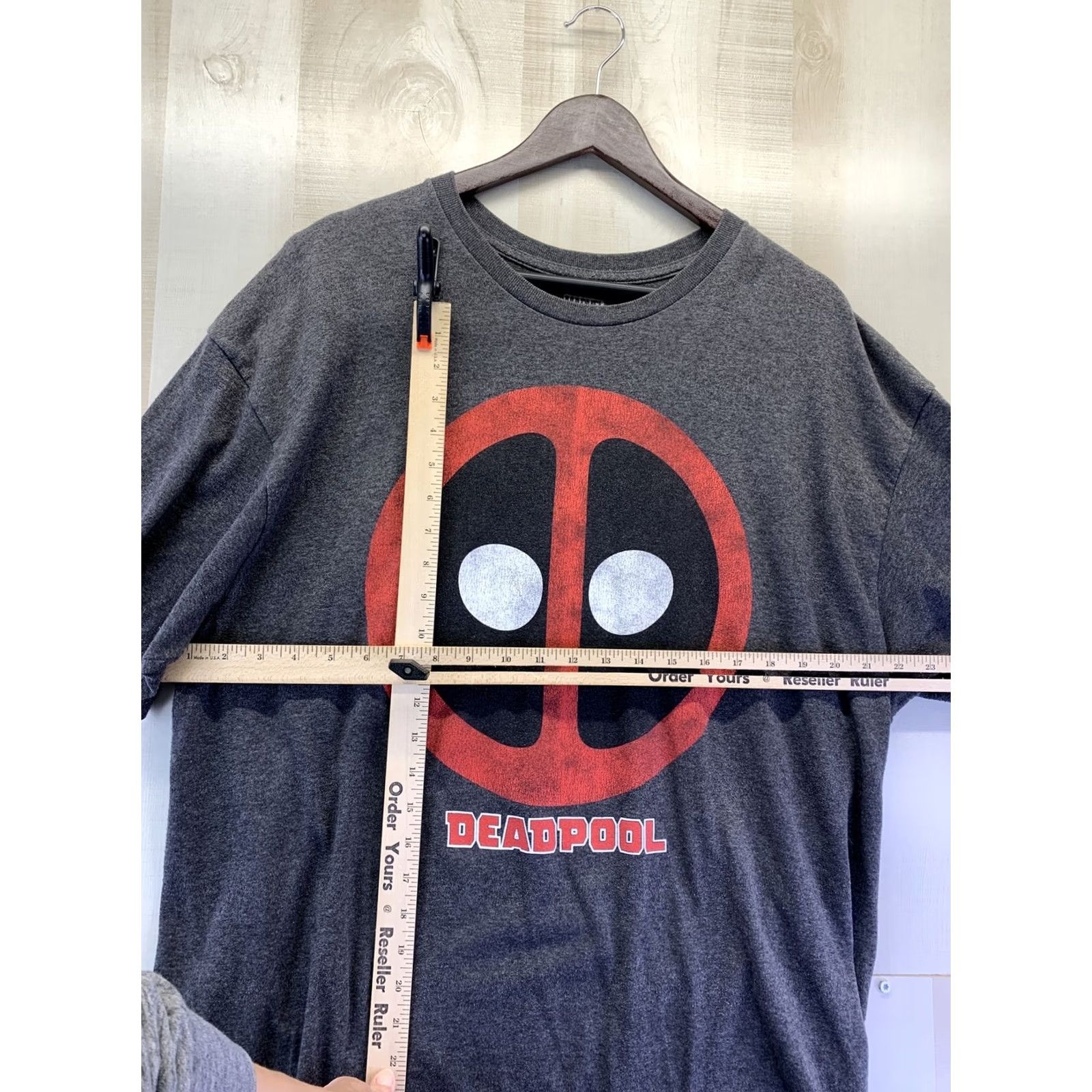 Vintage Marvel DEADPOOL Mens Distressed Graphic Tee Gray Short Sleeve Shirt Sz 2XL-5429 Size US XXL / EU 58 / 5 - 4 Thumbnail