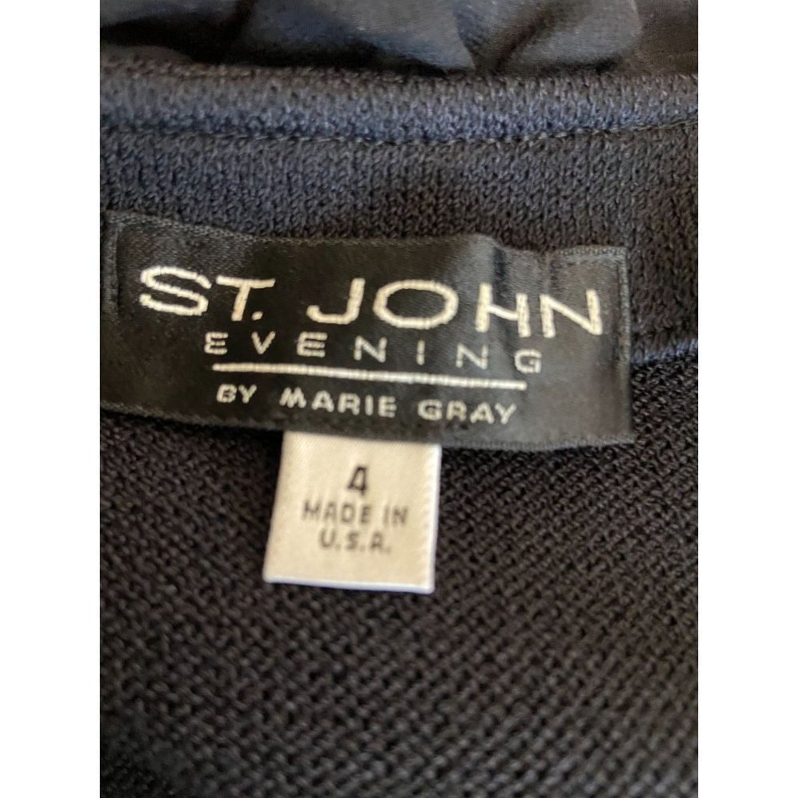St. John Ladies Size 4-6 St. John Evening by Marie Gray Jac Size S / US 4 / IT 40 - 8 Thumbnail