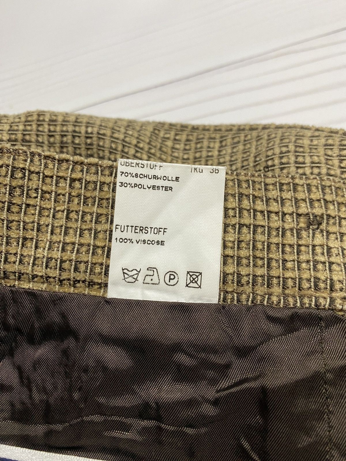 Burberry × Vintage Vintage Burberry’s of London viscose y2k mid skirt Size 28" / US 6 / IT 42 - 4 Thumbnail