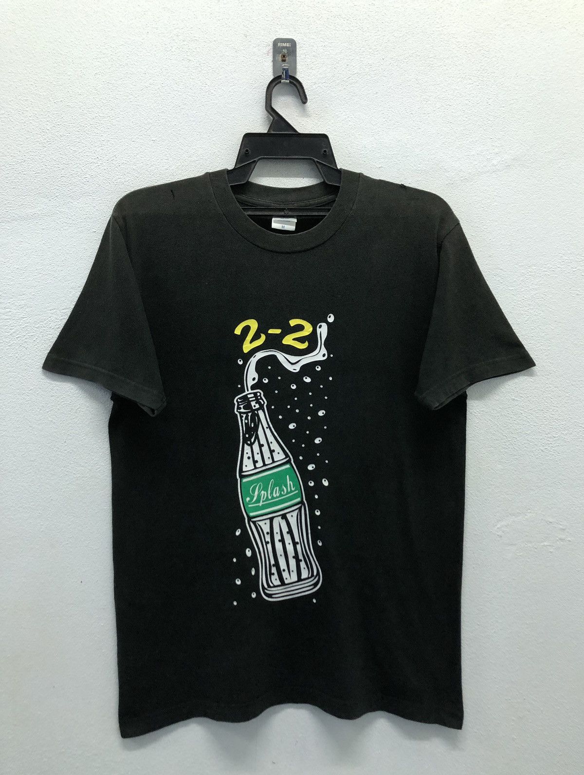 Band Tees Vinegar 2-2 Splash T-Shirt Size US M / EU 48-50 / 2 - 1 Thumbnail