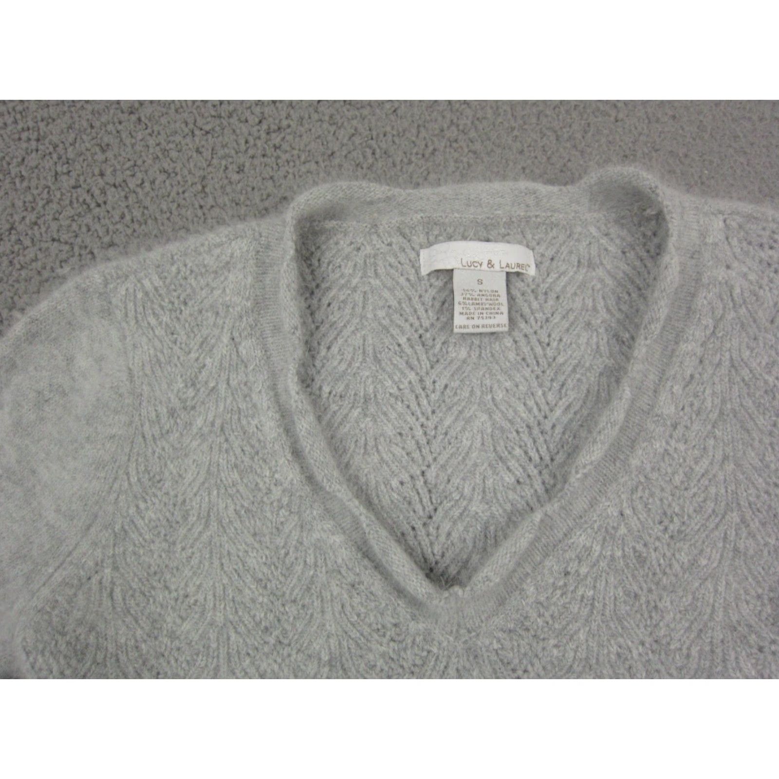 Vintage Lucy & Laurel Sweater Womens L Gray Wool Angora Rabbit Anthropologie 90s Pullover V-Neck Wool Angora Knit Shirt Womens Size L / US 10 / IT 46 - 4 Thumbnail