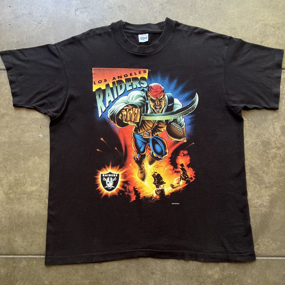 NFL × Vintage VTG 1994 Los Angeles Raiders Salem NFL Tee Shirt Size US XL / EU 56 / 4 - 1 Thumbnail
