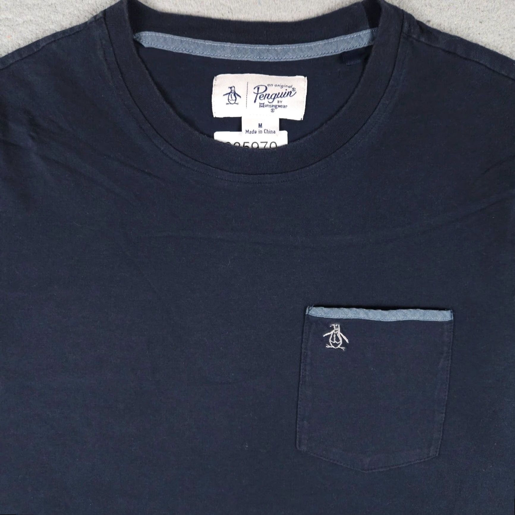 Original Penguin Original Penguin T Shirt Mens Medium Blue Short Sleeve Crew Neck Logo - Vintage? No - Classic Modern Sports American - Adult M Blue Mens Shirt Size US M / EU 48-50 / 2 - 2 Thumbnail