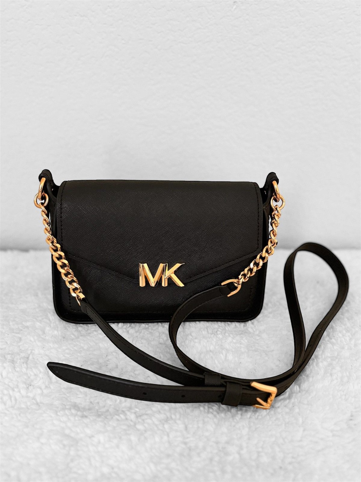 Michael Kors Michael Kors Black Leather Crossbody Bag Size ONE SIZE - 5 Thumbnail