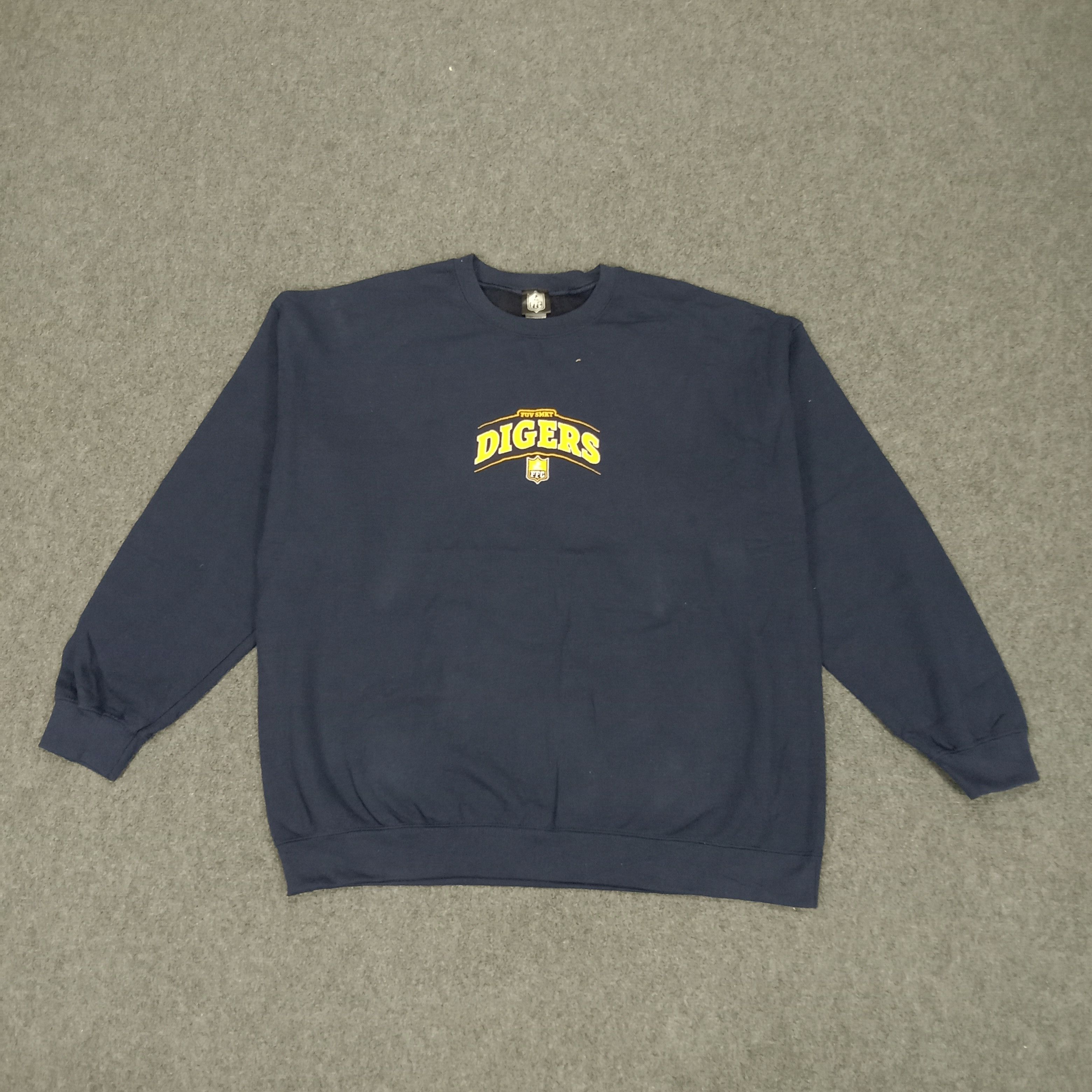 Fuv SMKT Digers FFC American University Sweatshirt