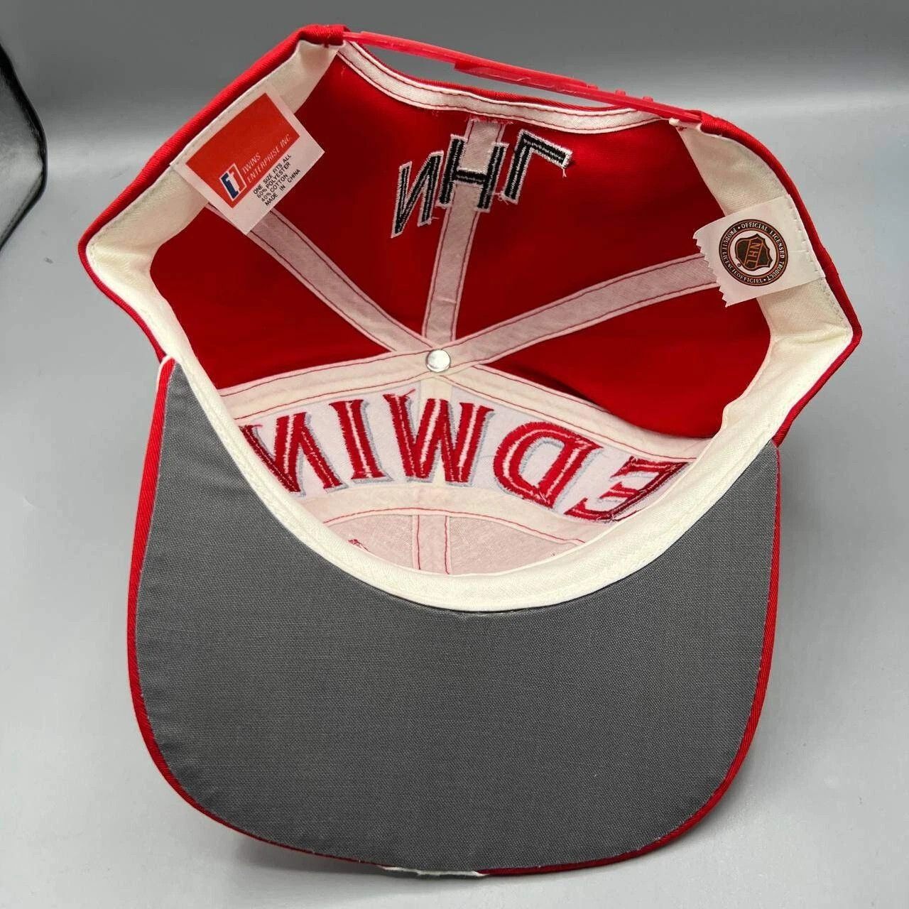 Twins Enterprise Inc. × Vintage Detroit Red Wings Hat Men Red Twins Enterprise NHL Snap Back Size ONE SIZE - 2 Thumbnail
