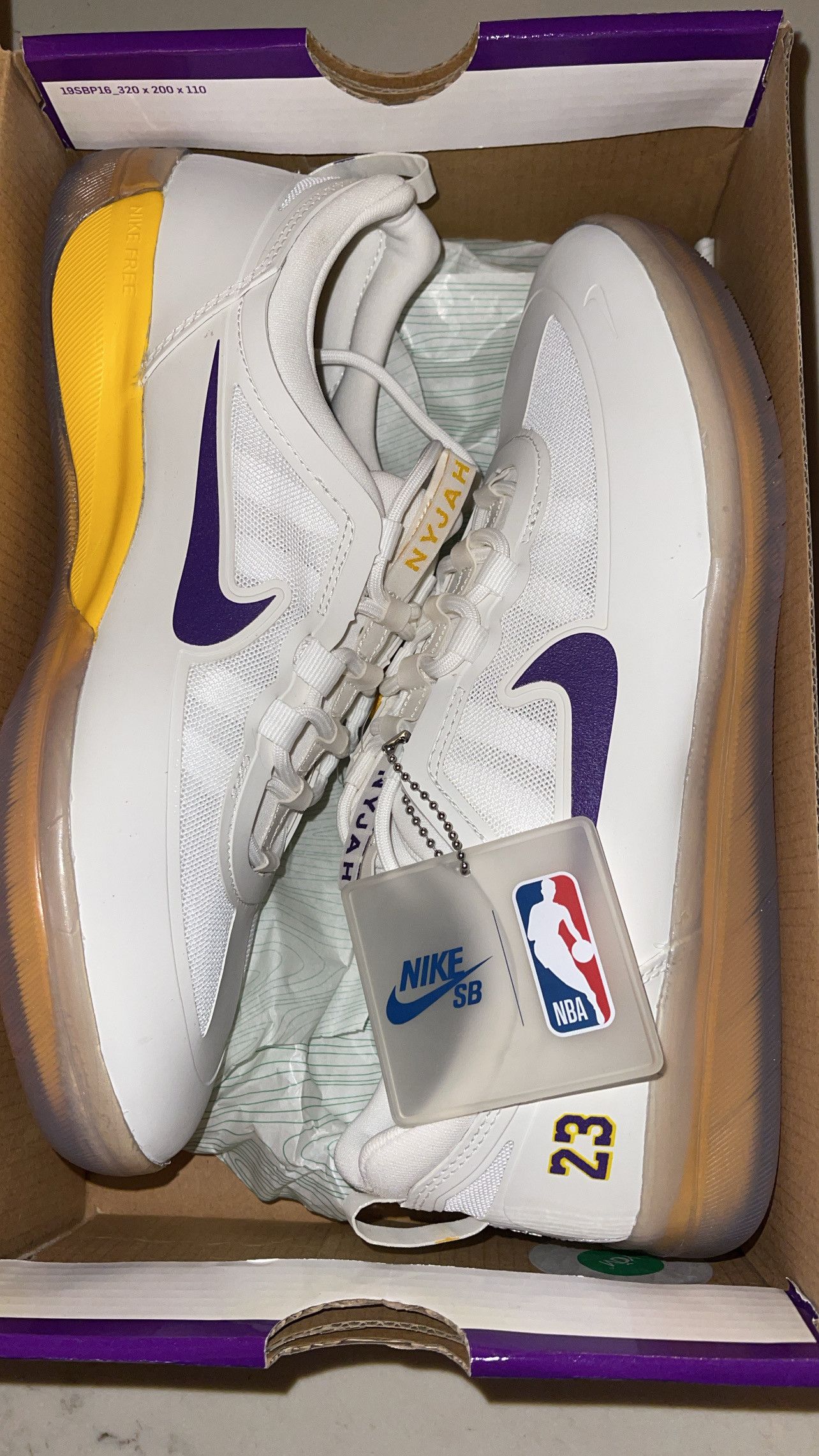 Nike SB NIKE SB NYJAH FREE 2 NBA Size US 9.5 / EU 42-43 - 1 Thumbnail