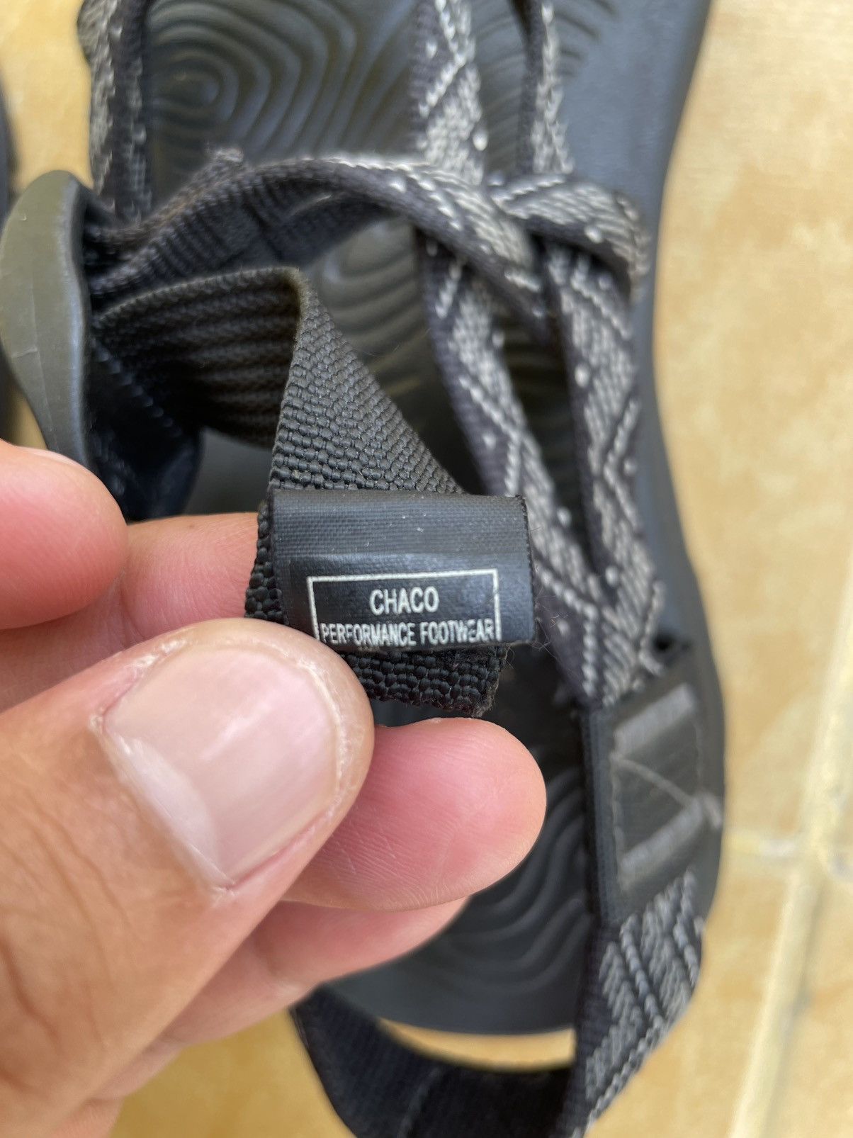 Chaco RARE🔥 Chaco Zvolv X2 Strappy Black Grey Adjustable Hiking Size US 7.5 / IT 37.5 - 7 Thumbnail