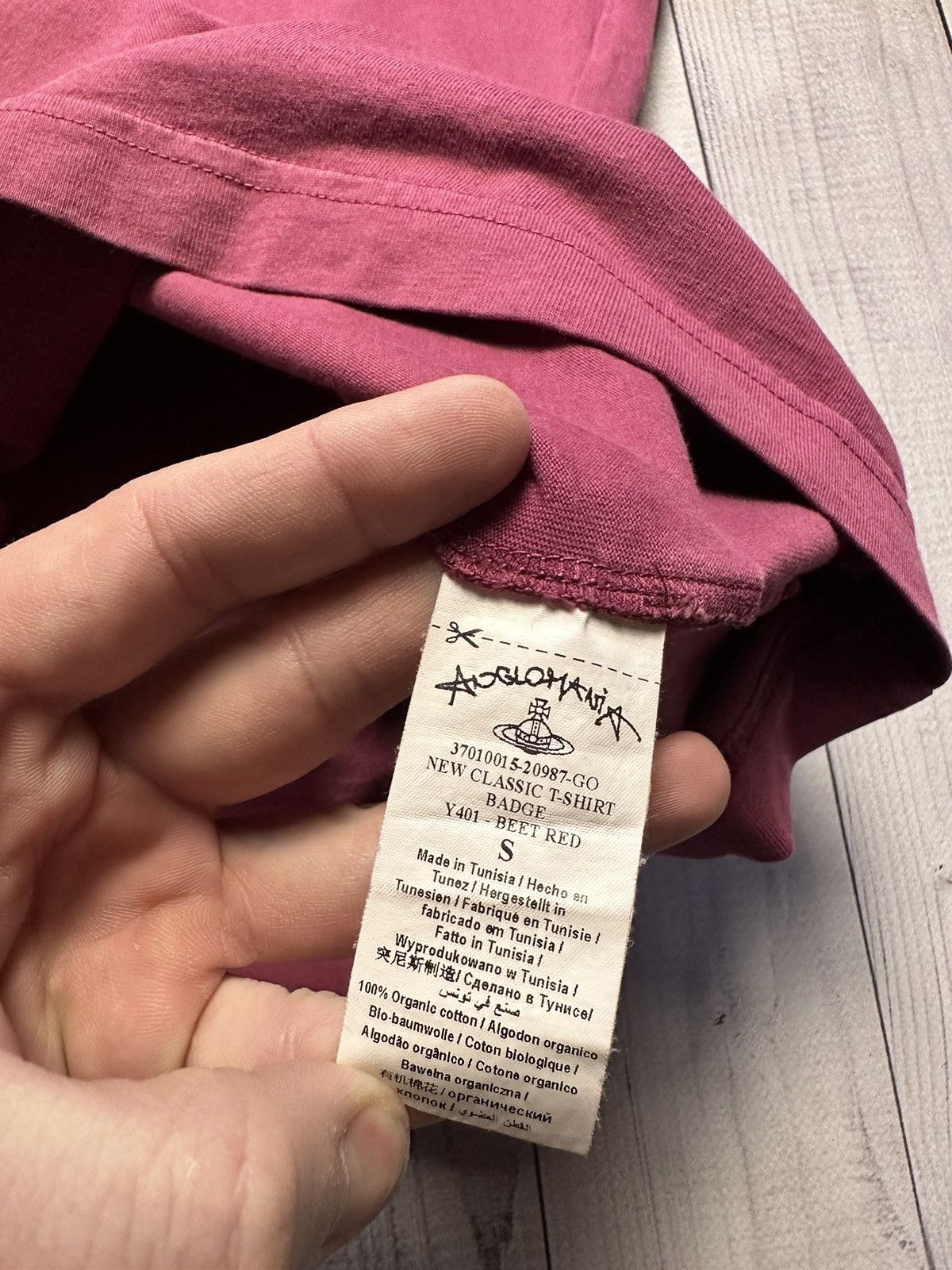 Vivienne Westwood Vintage Vivienne Westwood tee logo size S red Size US S / EU 44-46 / 1 - 7 Thumbnail
