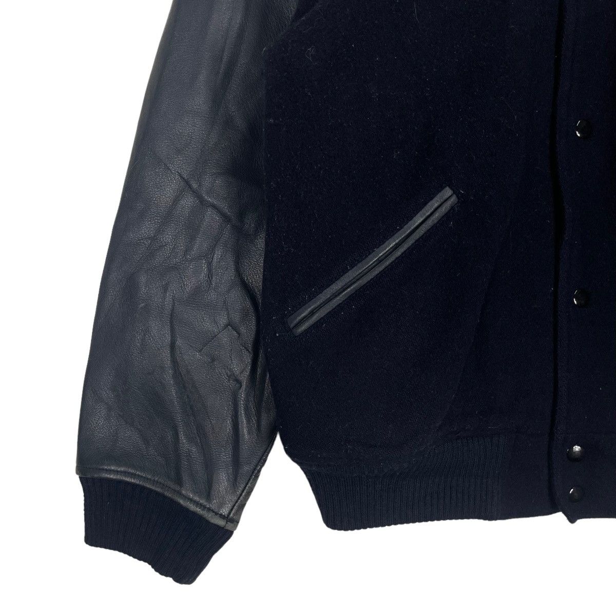 BIGI × Japanese Brand 💥90s BIGI OLD VARSITY ALL BLACK JACKET Size US L / EU 52-54 / 3 - 4 Thumbnail