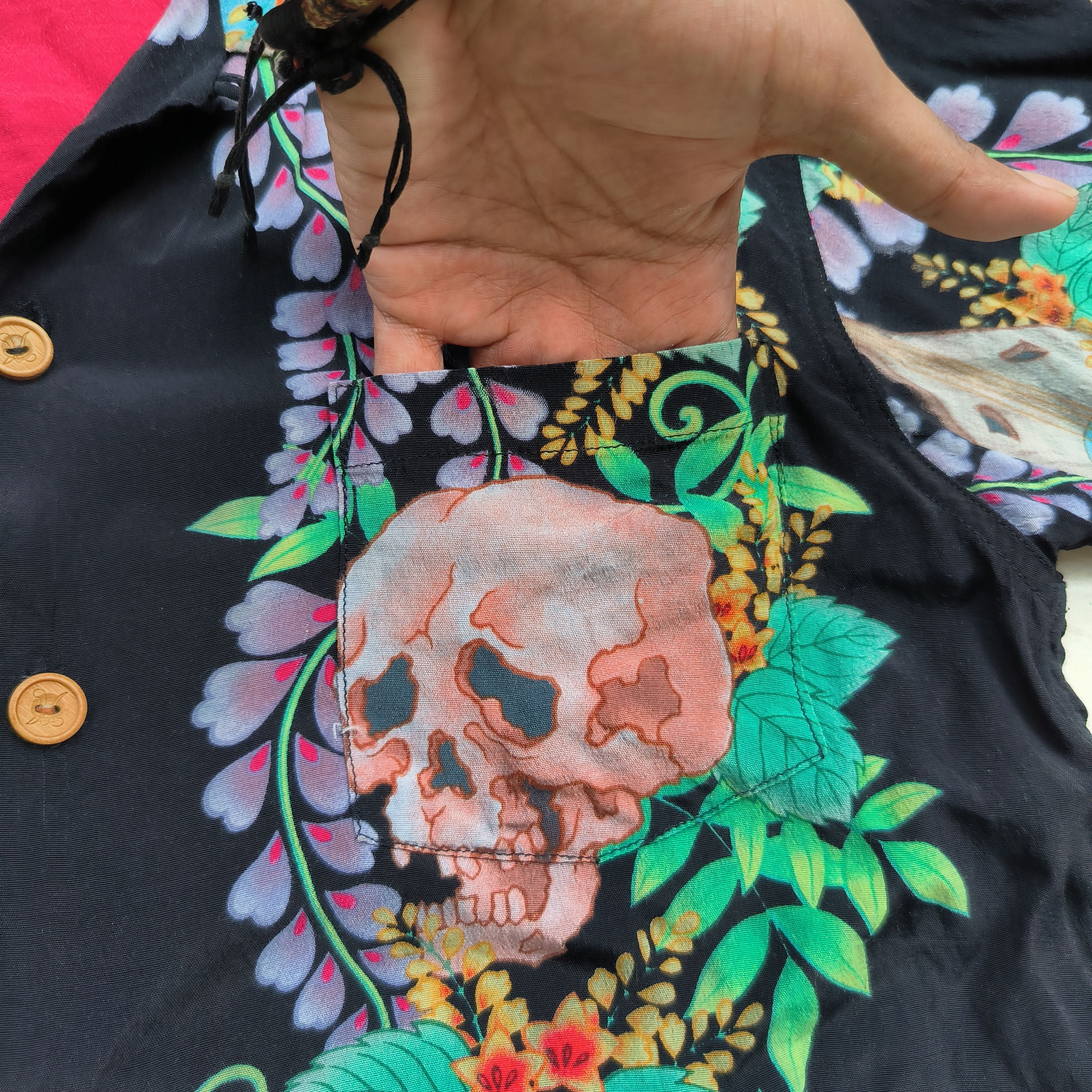 Japanese Brand Cropped Hearts Japan Hawaiian Skull Size US L / EU 52-54 / 3 - 2 Thumbnail