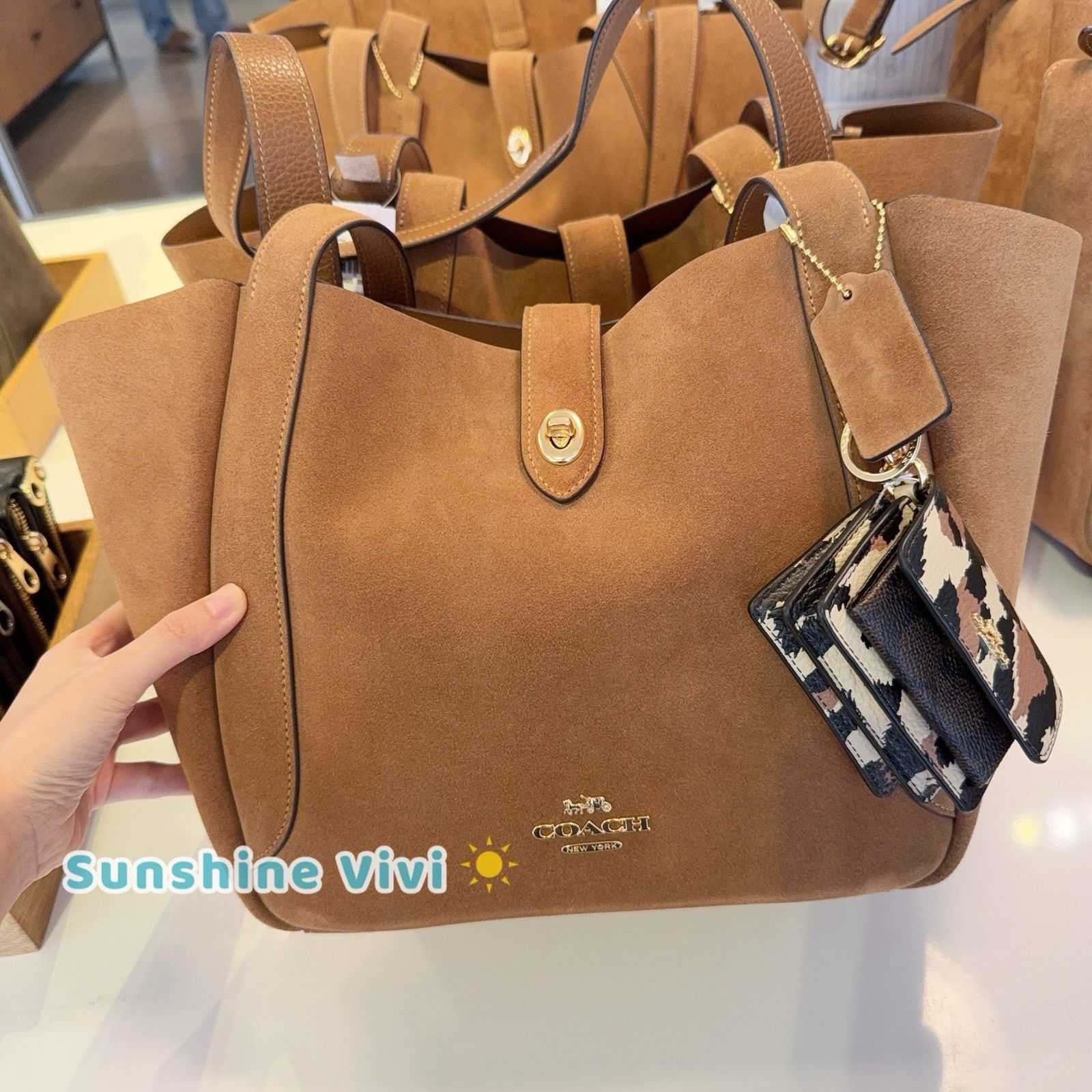 Coach NWT Bundle COACH Klare Bag Charm CCE82 & CCC76 Hadley Tote Size ONE SIZE - 2 Thumbnail