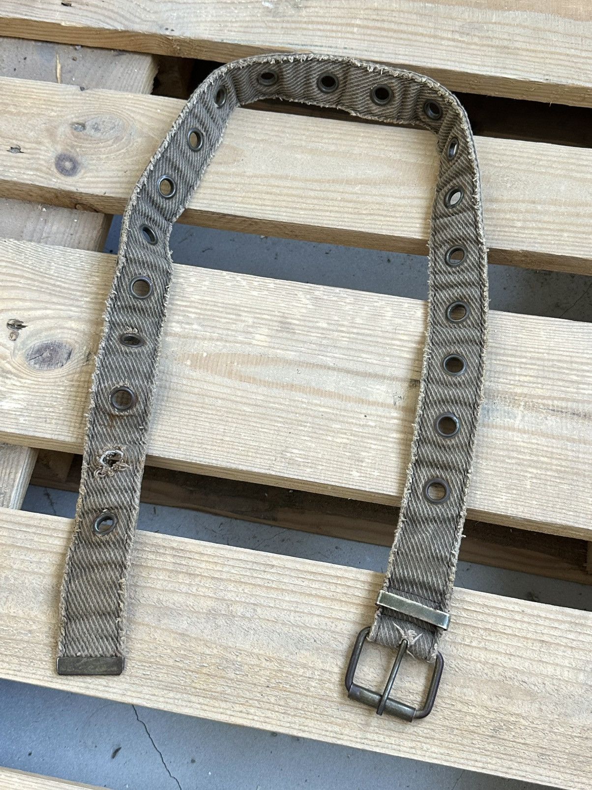 If Six Was Nine Vintage Beige Worn Belt Size ONE SIZE - 1 Thumbnail