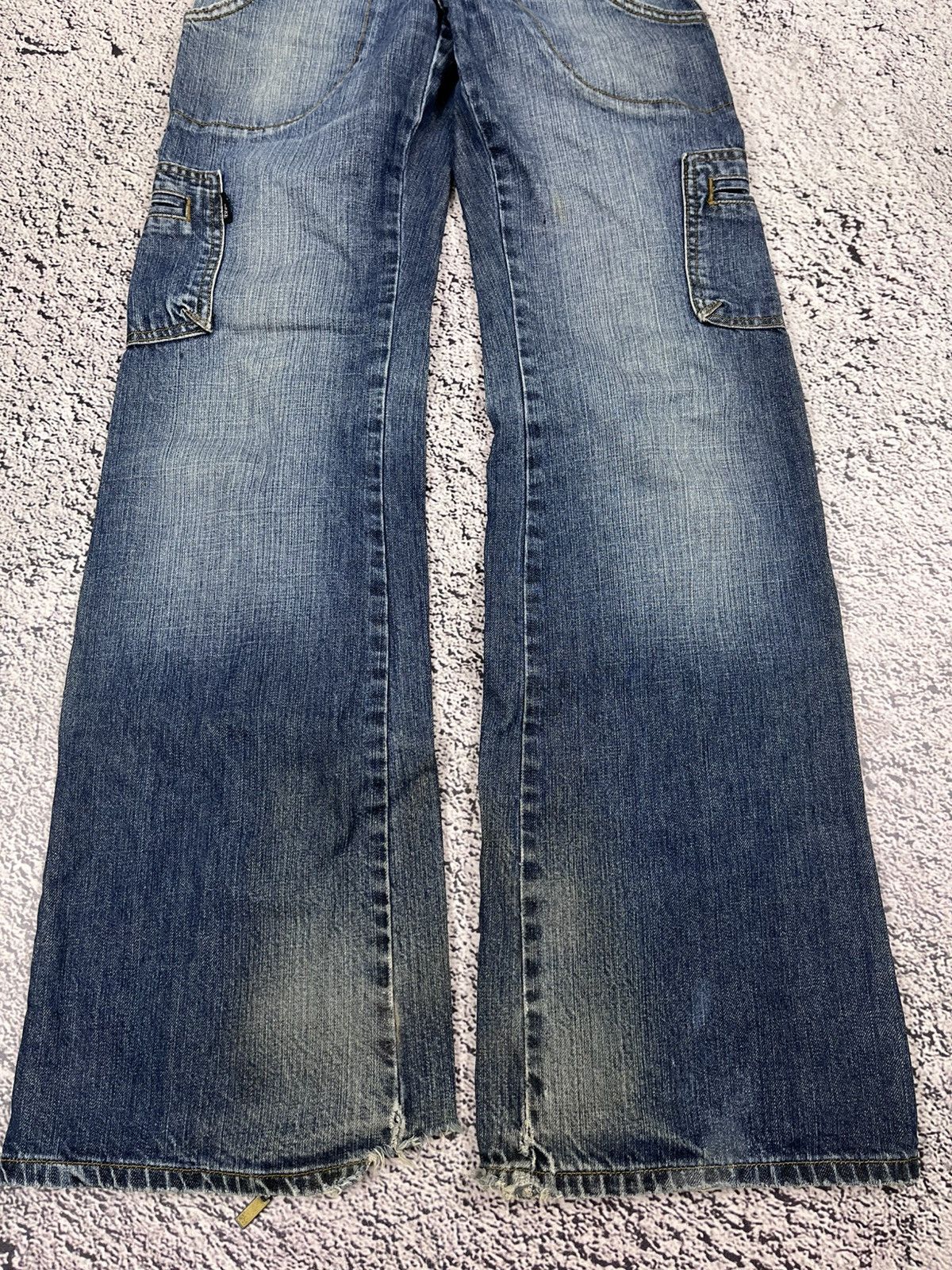 Gianfranco Ferre Vintage Gianfranco Ferre GF Low Rose Wide Zip Cargo Pants Size 28" / US 6 / IT 42 - 7 Thumbnail