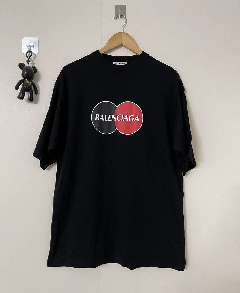 Balenciaga Balenciaga MasterCard Short Sleeve Size US XS / EU 42 / 0 - 1 Thumbnail