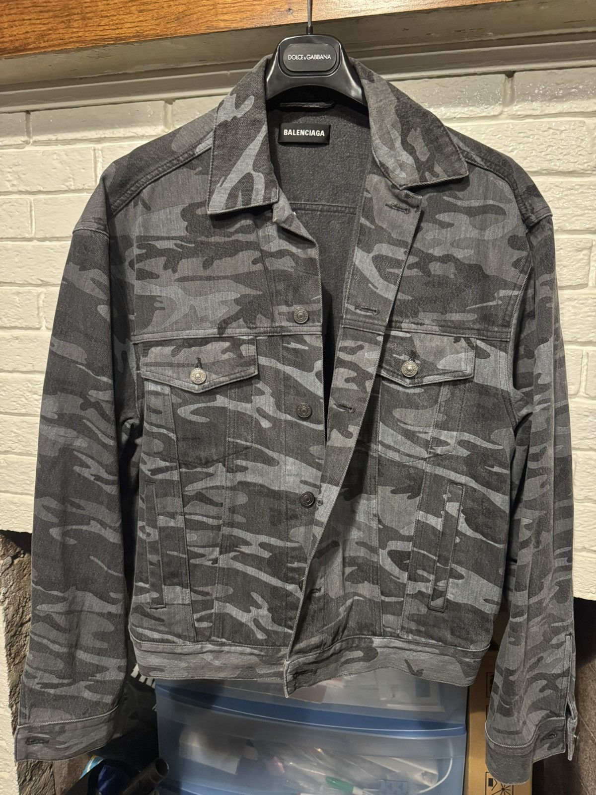 Balenciaga Camo denim jacket (made in Italy) Size US S / EU 44-46 / 1 - 1 Thumbnail