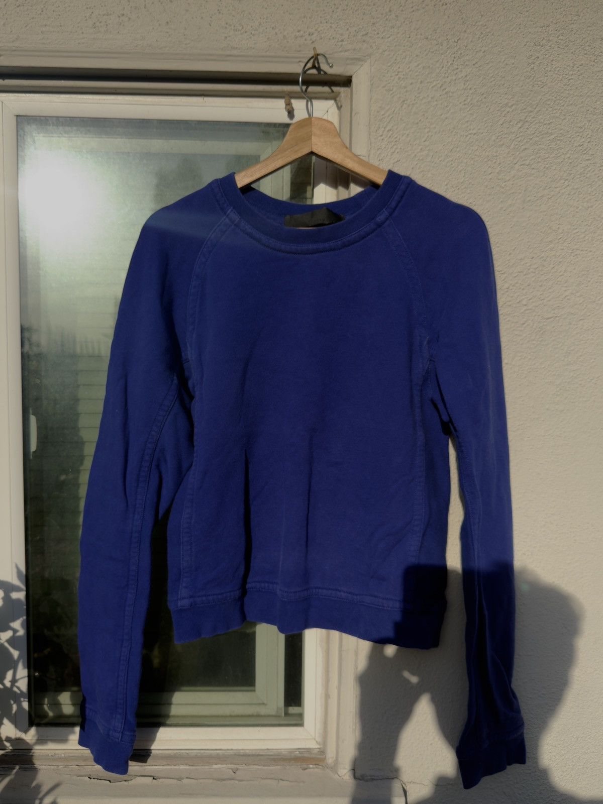 Haider Ackermann Haider Ackermann Indigo Cropped Sweatshirt Size US XXS / EU 40 - 2 Thumbnail