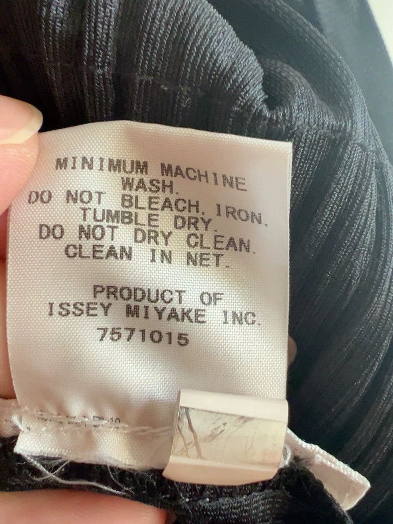 Issey Miyake Issey Miyake size:3 Black pleated coat Size M / US 6-8 / IT 42-44 - 3 Thumbnail