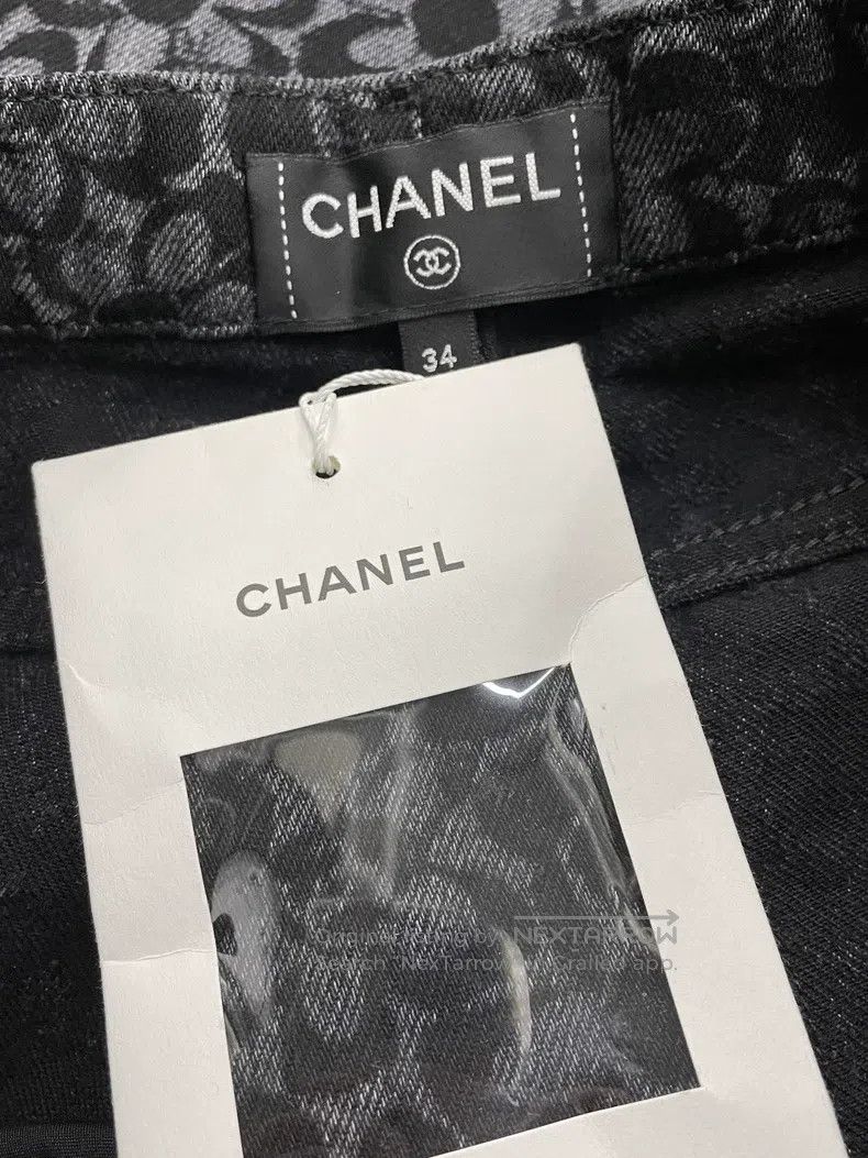 Chanel Chanel 24B black camelia jeans Size 42" / US 20 - 4 Thumbnail