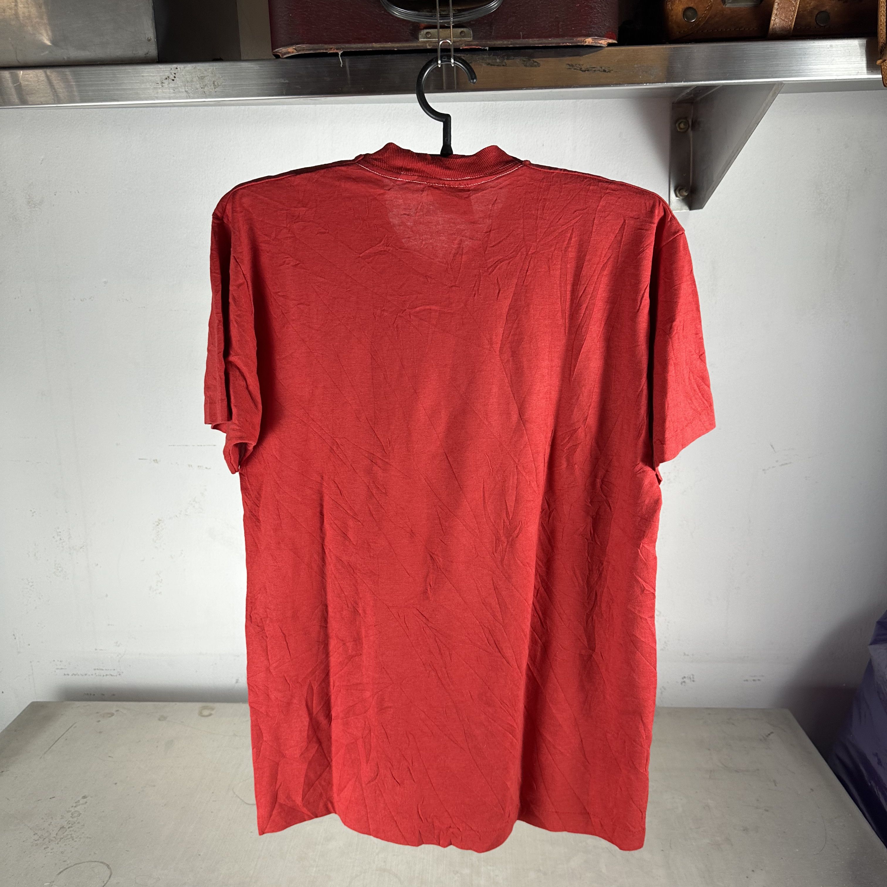 Vintage ​​90s Arkansas Razorbacks NCAA Graphic Single Stitch T-Shirt Size US L / EU 52-54 / 3 - 5 Thumbnail