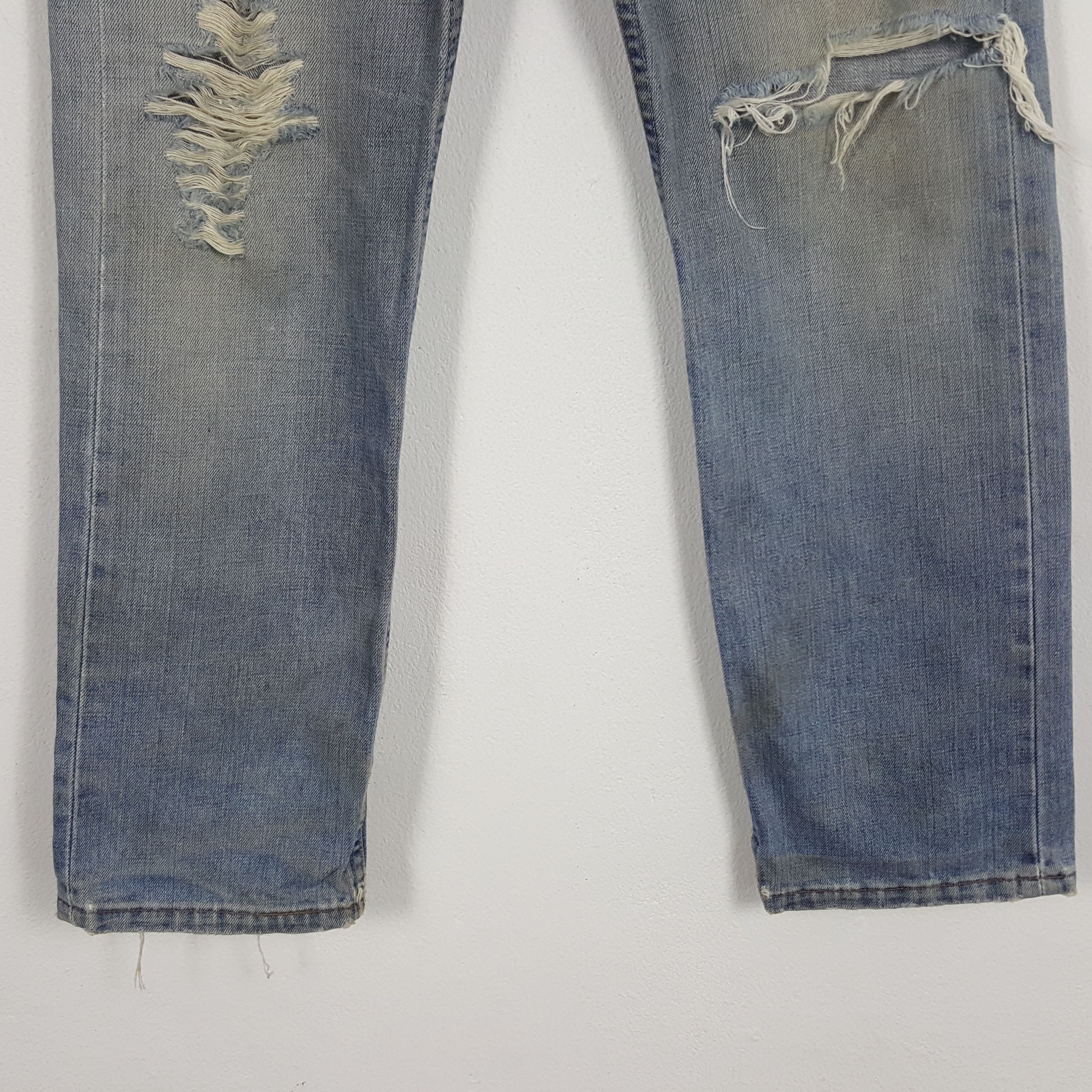Levi's × Vintage Vintage Levi's 501 Distressed Style Denim Jeans Size US 26 / EU 42 - 3 Thumbnail