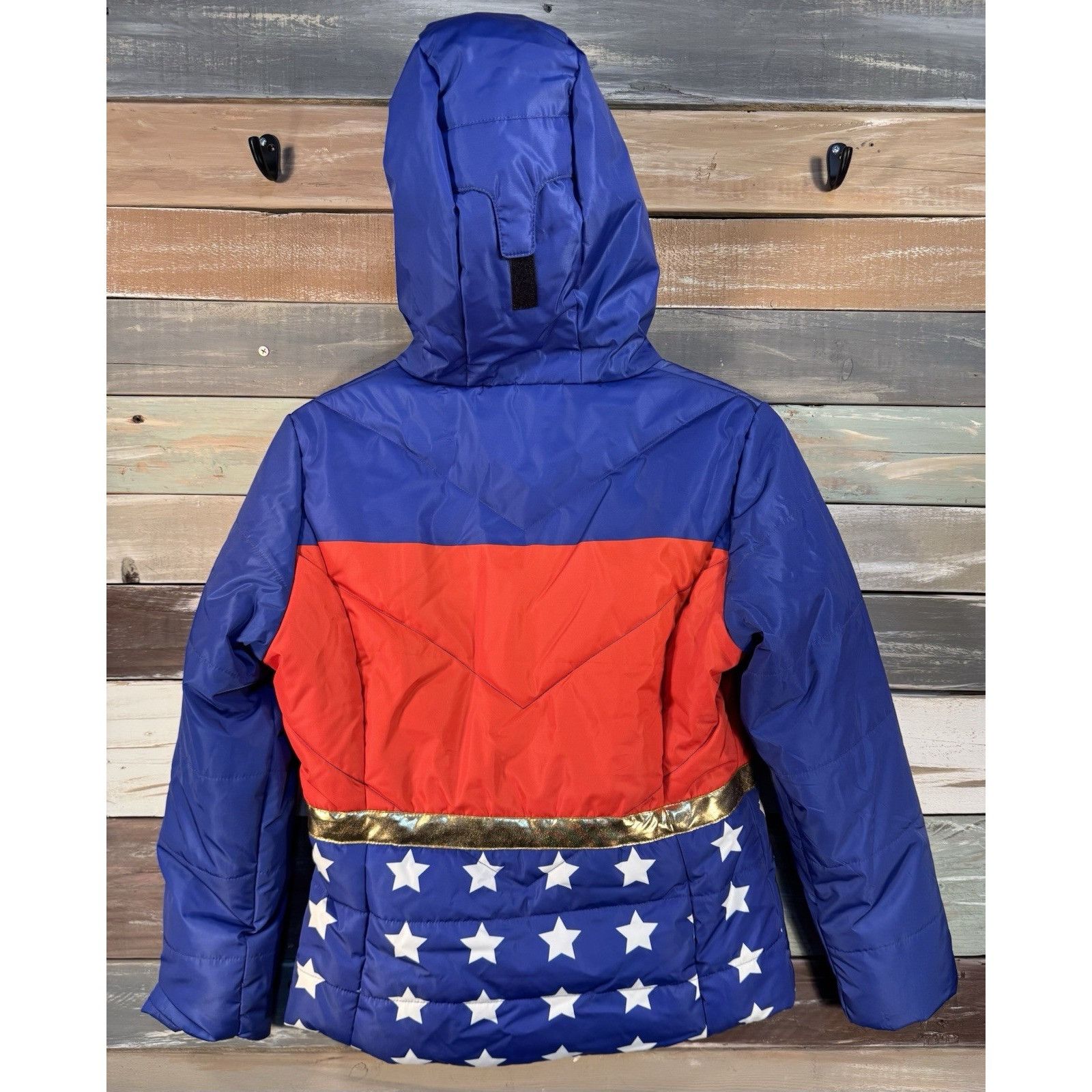 DC Comics FUN WEAR Comics DC Wonder Woman Girls Puffer Puffy Jacket Si Size L / US 10 / IT 46 - 11 Thumbnail