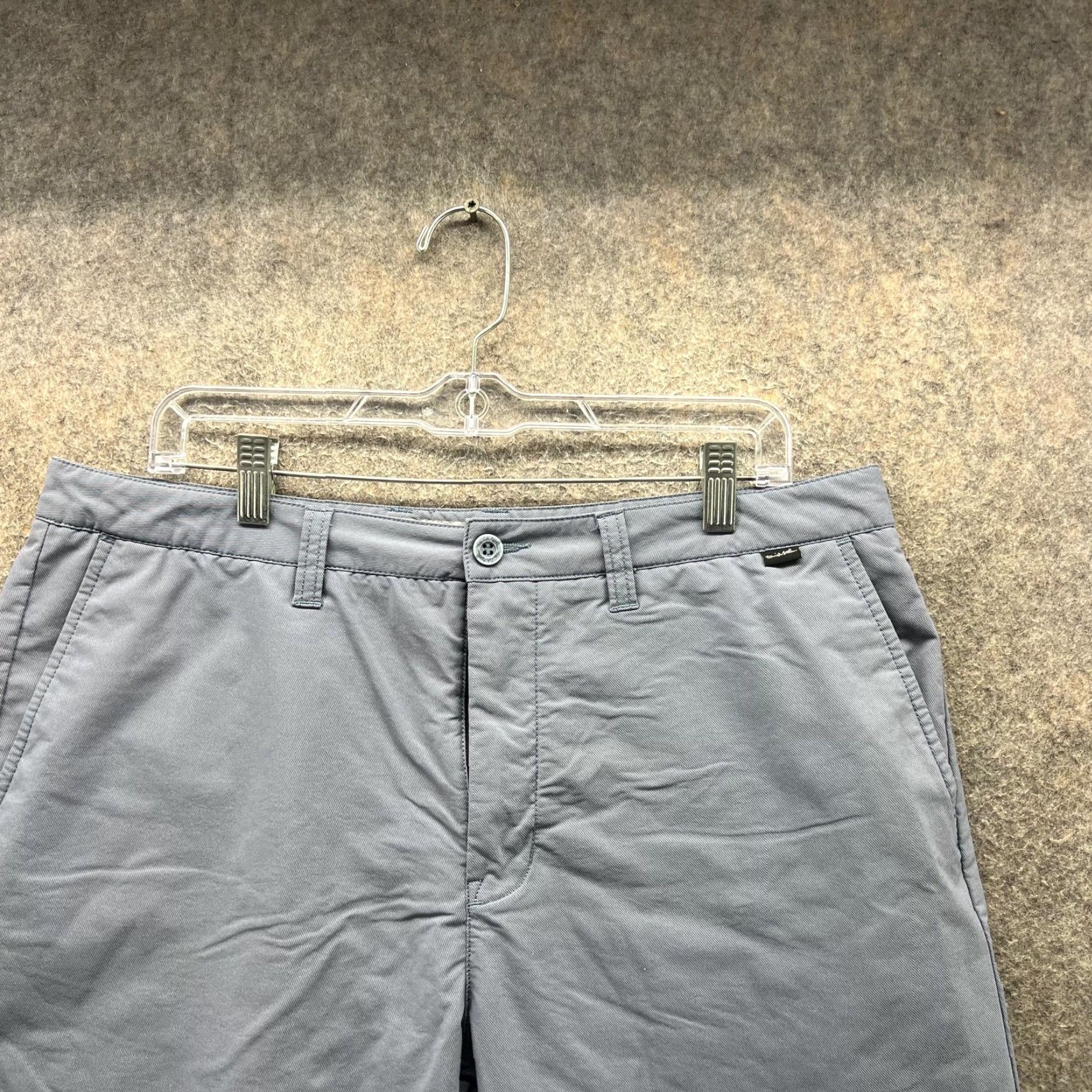 TravisMathew Travis Mathew Shorts Mens 36 Gray Microfiber Chino Golf Stretch 11 Inseam Casual Size US 36 / EU 52 - 7 Thumbnail