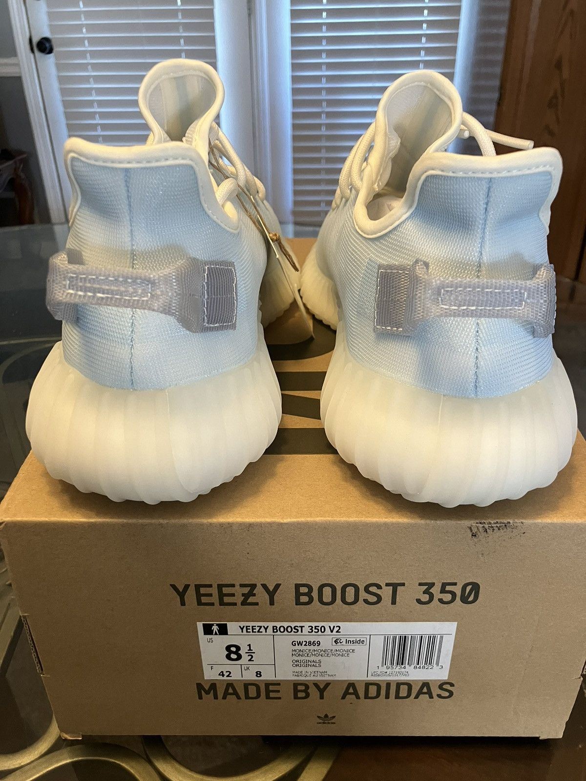 Adidas × Kanye West Yeezy 350 V2 Mono Ice Size US 8.5 / EU 41-42 - 5 Thumbnail