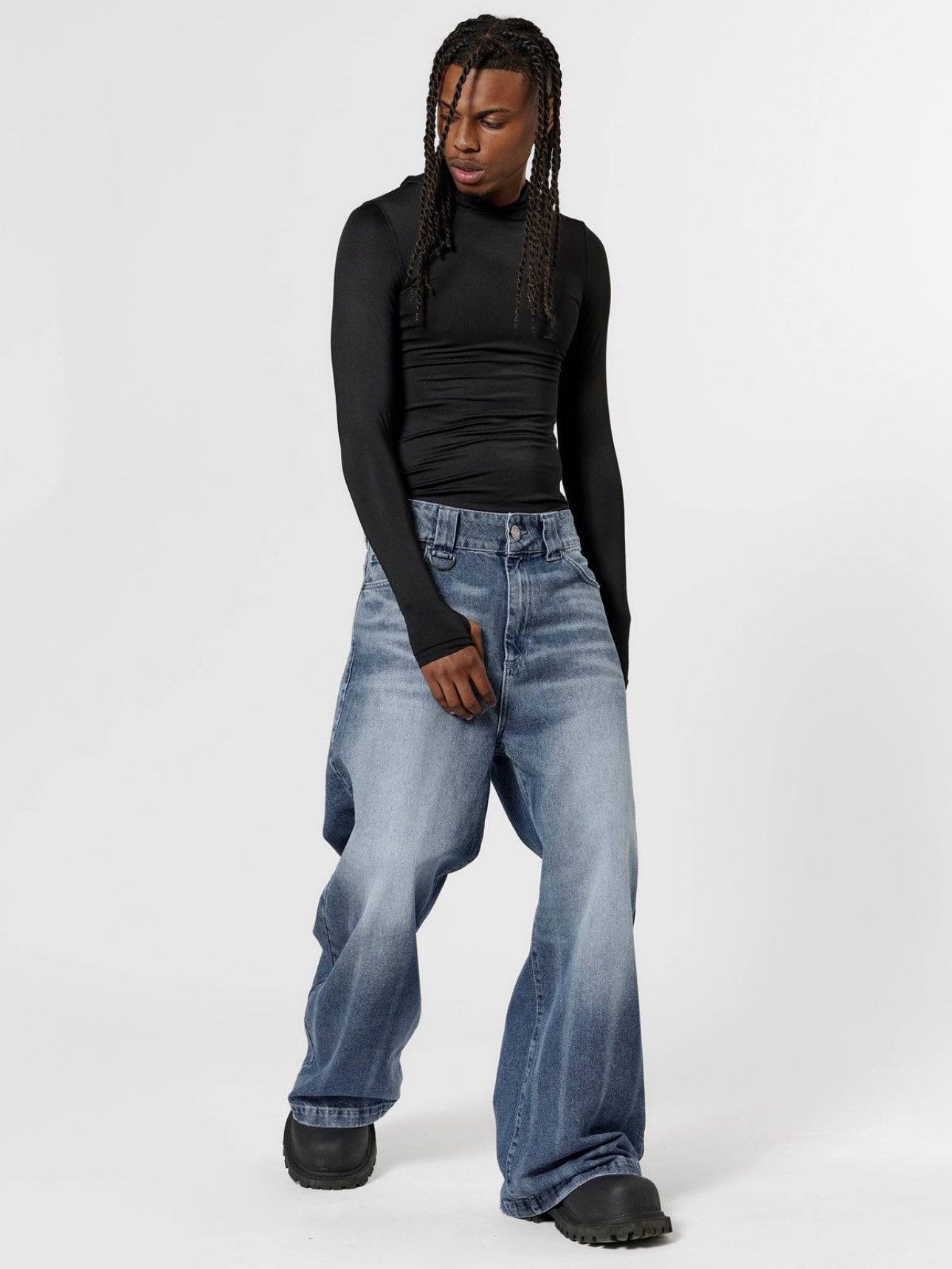 Other M’mansion SILHOUETTE DENIM - LIGHT BLUE Size US 34 / EU 50 - 5 Thumbnail