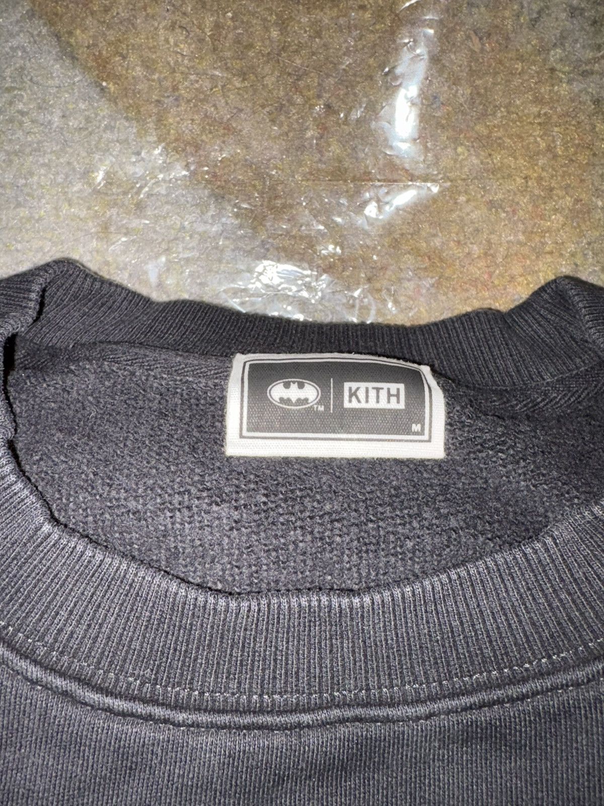 Kith Kith x Batman Logo Vintage Nelson Crewneck Black Size US M / EU 48-50 / 2 - 4 Thumbnail