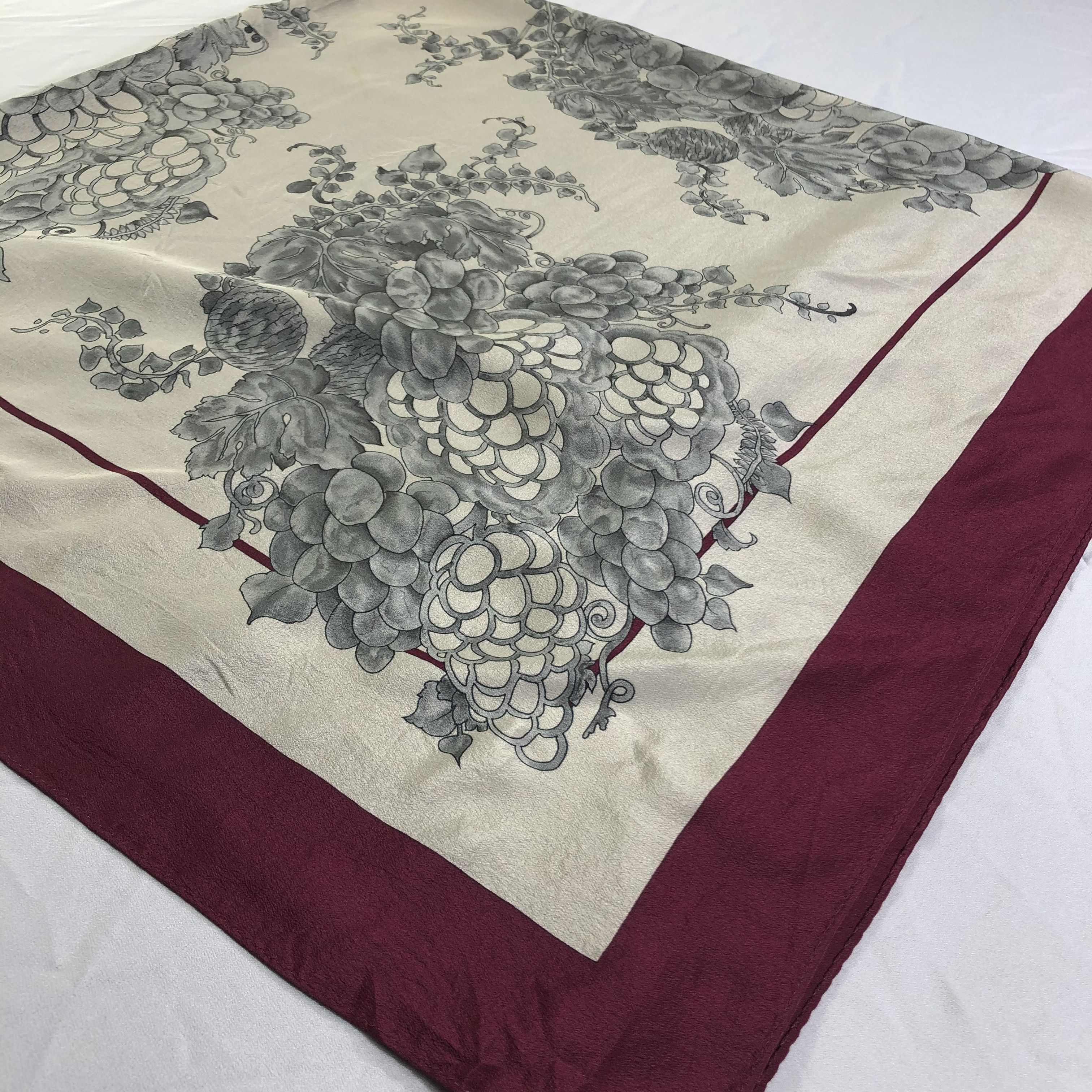 Vintage Vintage Cordier Silk Scarf Size ONE SIZE - 4 Thumbnail