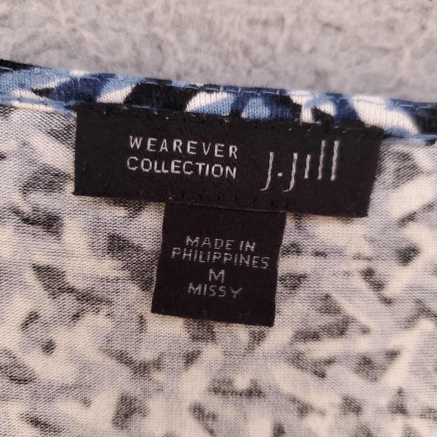 J. Jill VINTAGEJill Tunic Womens Size Medium Geometric Pattern Asymmetric Bottom Hem Size 32" / US 10 / IT 46 - 6 Thumbnail
