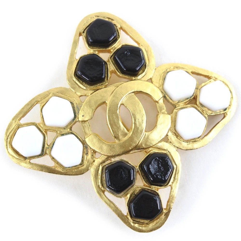 Chanel Chanel Vintage CC Brooch Metal Size ONE SIZE - 1 Thumbnail