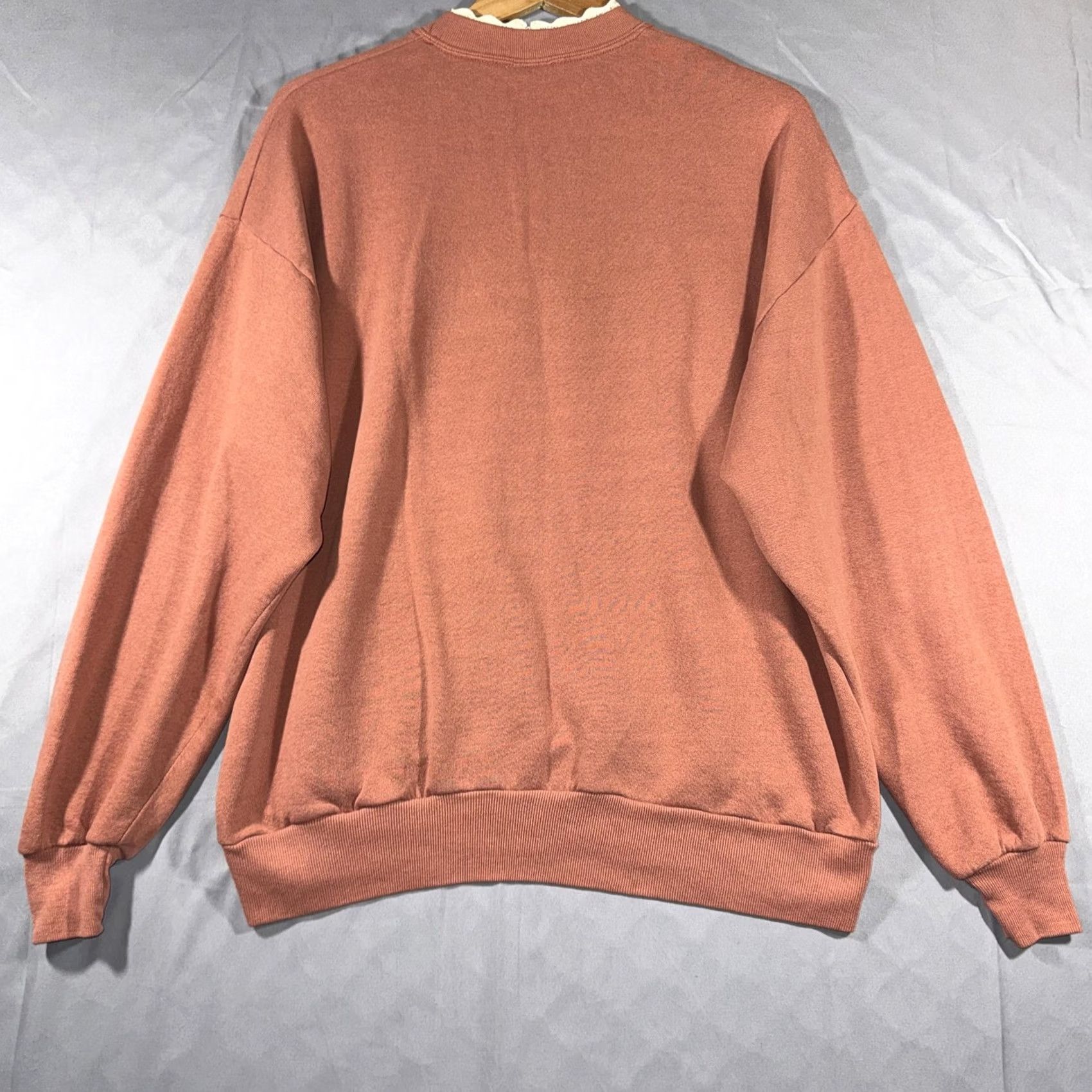 Jerzees VINTAGE Jerzees Sweatshirt Women’s Embroidered Floral Lace Crew Neck XL Pink All Seasons 90s Mock Neck Pullover"} Size XL / US 12-14 / IT 48-50 - 2 Thumbnail