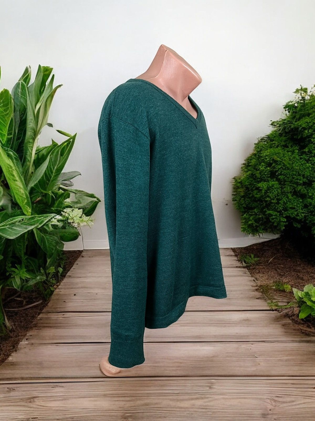 J.Crew J.Crew Dark Green V Neck pull size M Size US M / EU 48-50 / 2 - 2 Thumbnail
