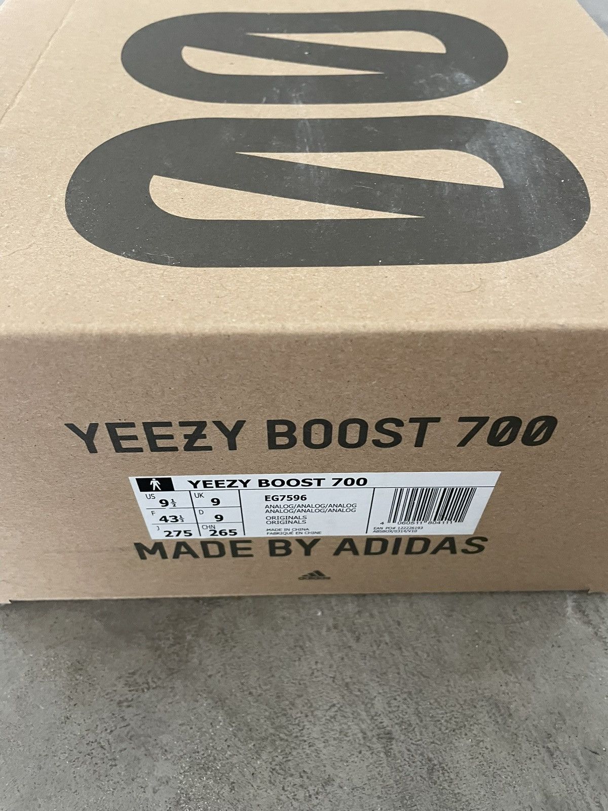 Yeezy Yeezy Boost 700 Analog Size US 9.5 / EU 42-43 - 3 Thumbnail